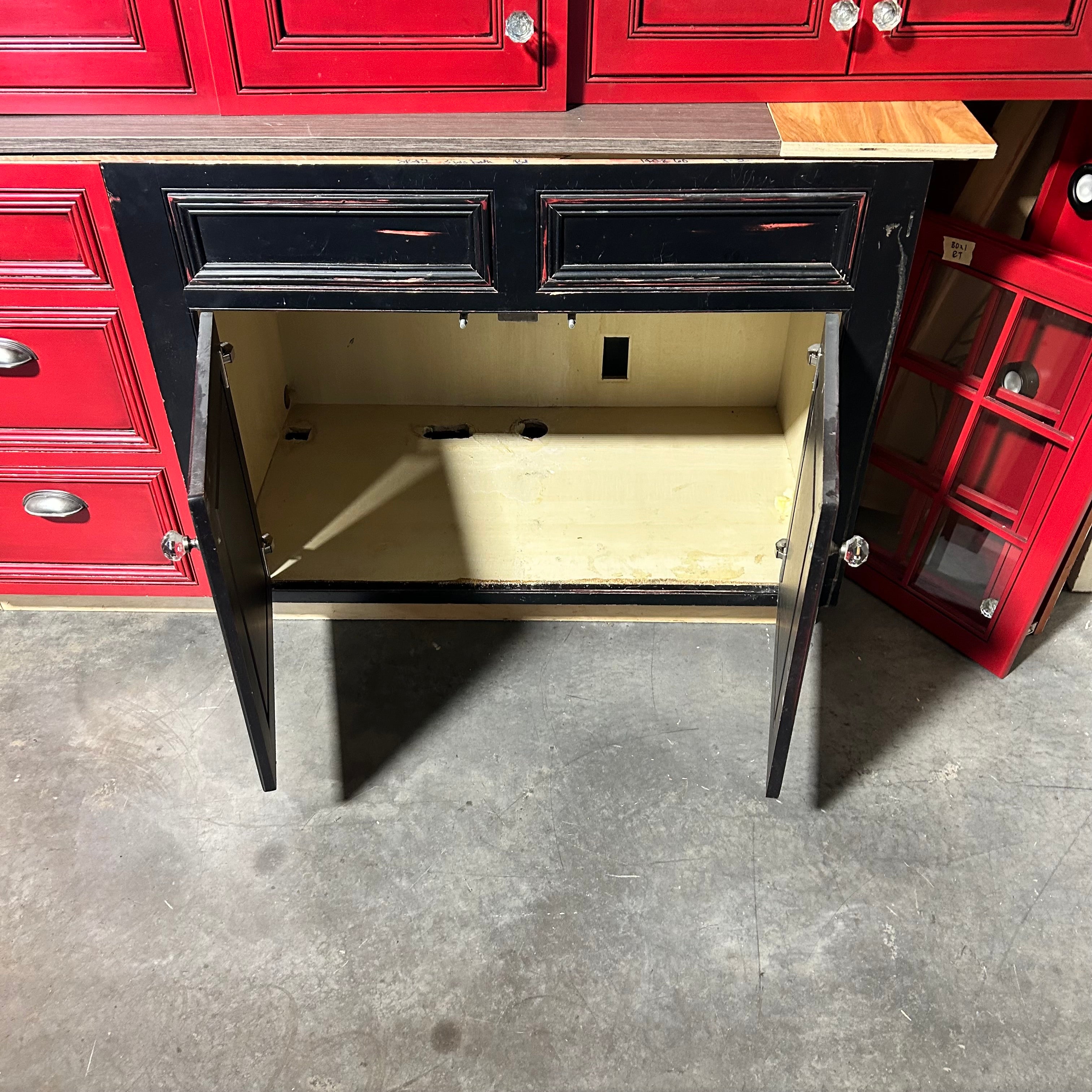 17 Piece Red Stained Cabinet Set 9 Uppers 8 Lowers 1 Over Fridge