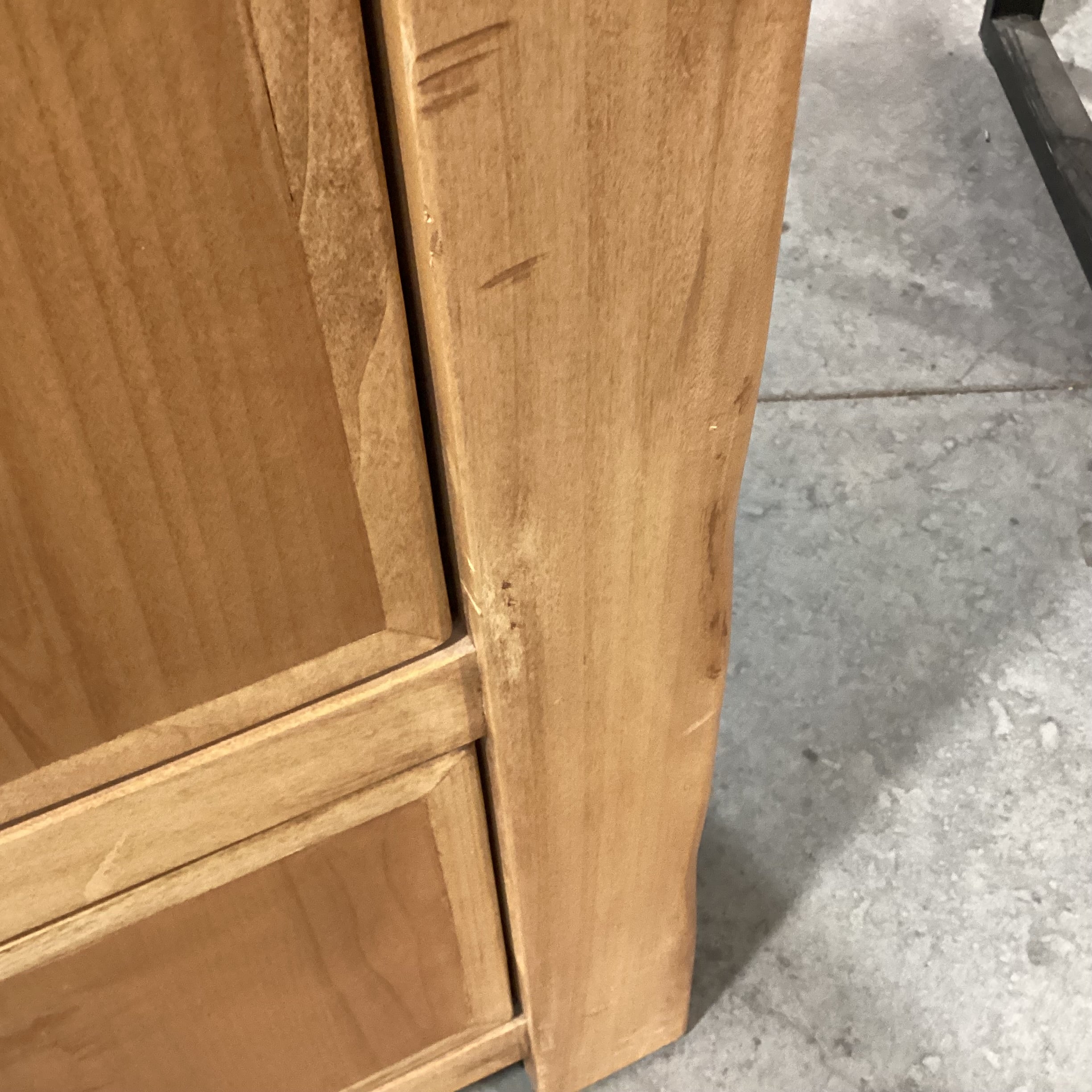2 Tone Light Finish Solid Wood with Iron Accent 7 Drawer Dresser 64"x 19"x 38"