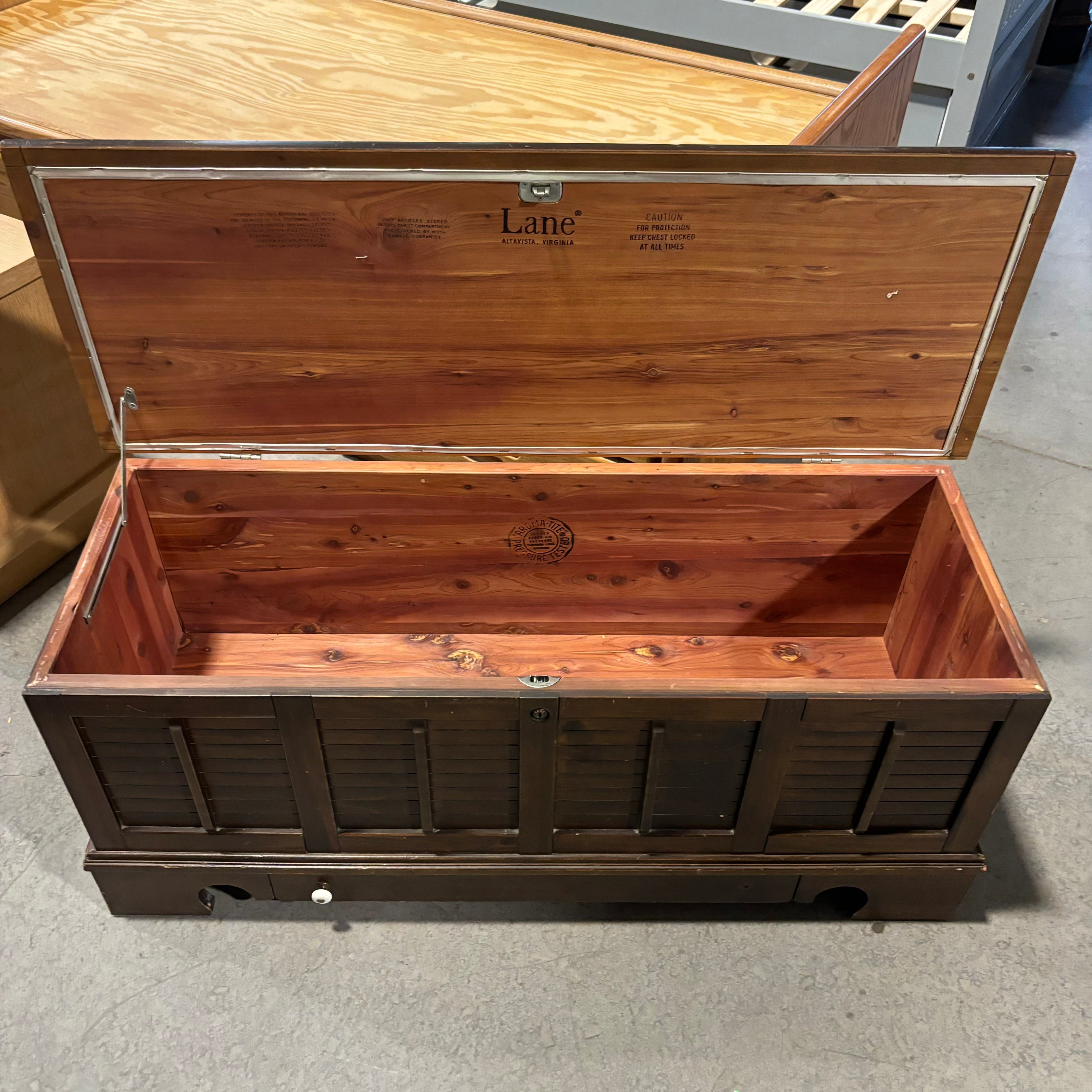 Lane Dark Wood Shutter Front Cedar Lined Trunk 44"x 16"x 19"