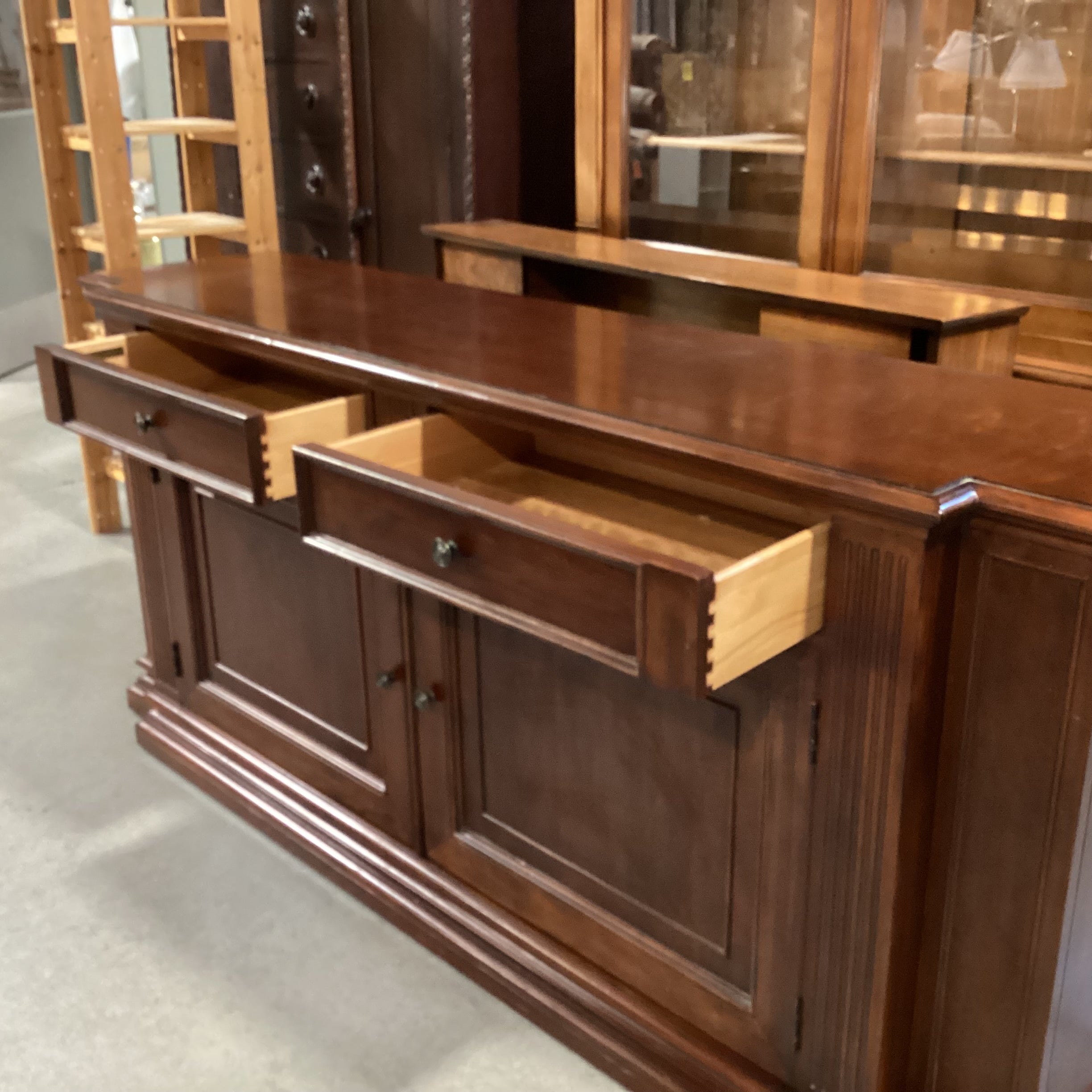 Ethan Allen Solid Carved Finished Wood 4 Door 2 Drawer Sideboard 78.5"x 19"x 31"