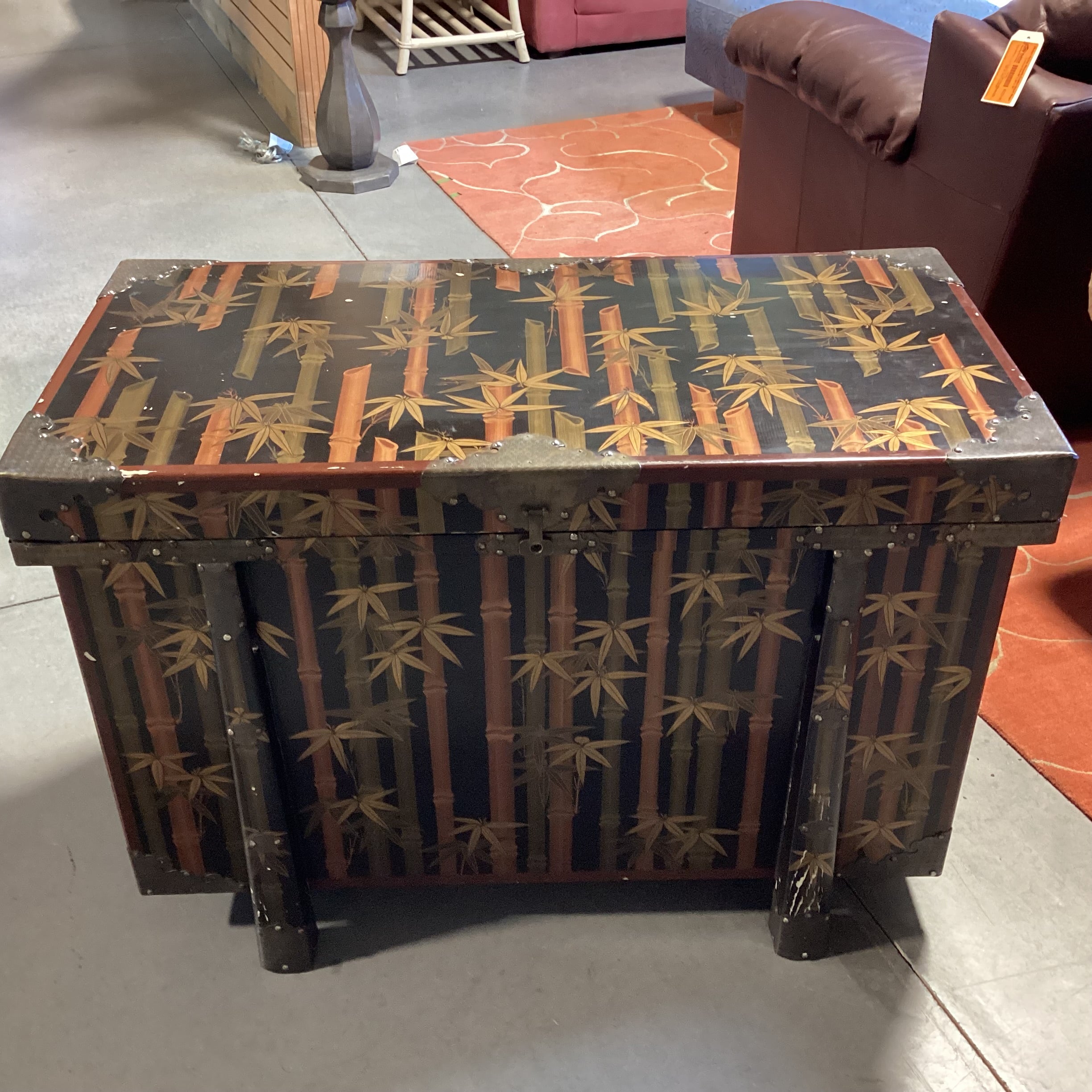 Asian Bamboo & Leaf Design with Metal Accent & Silklined Trunk 40"x 20"x 27"