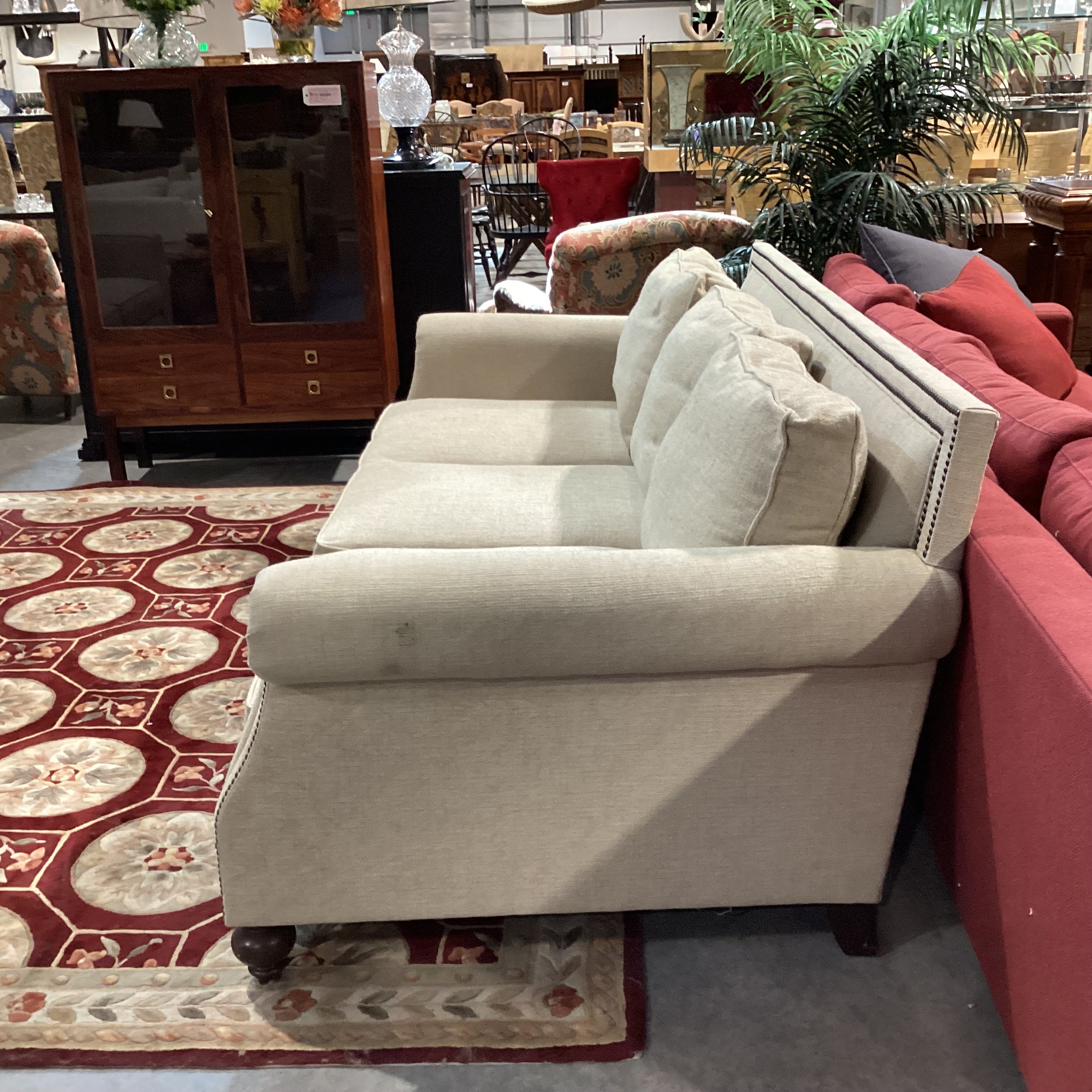 Bernhardt Heathered Beige Woven Nailhead Highback Roll Arm Sofa 92"x 42"x 35"