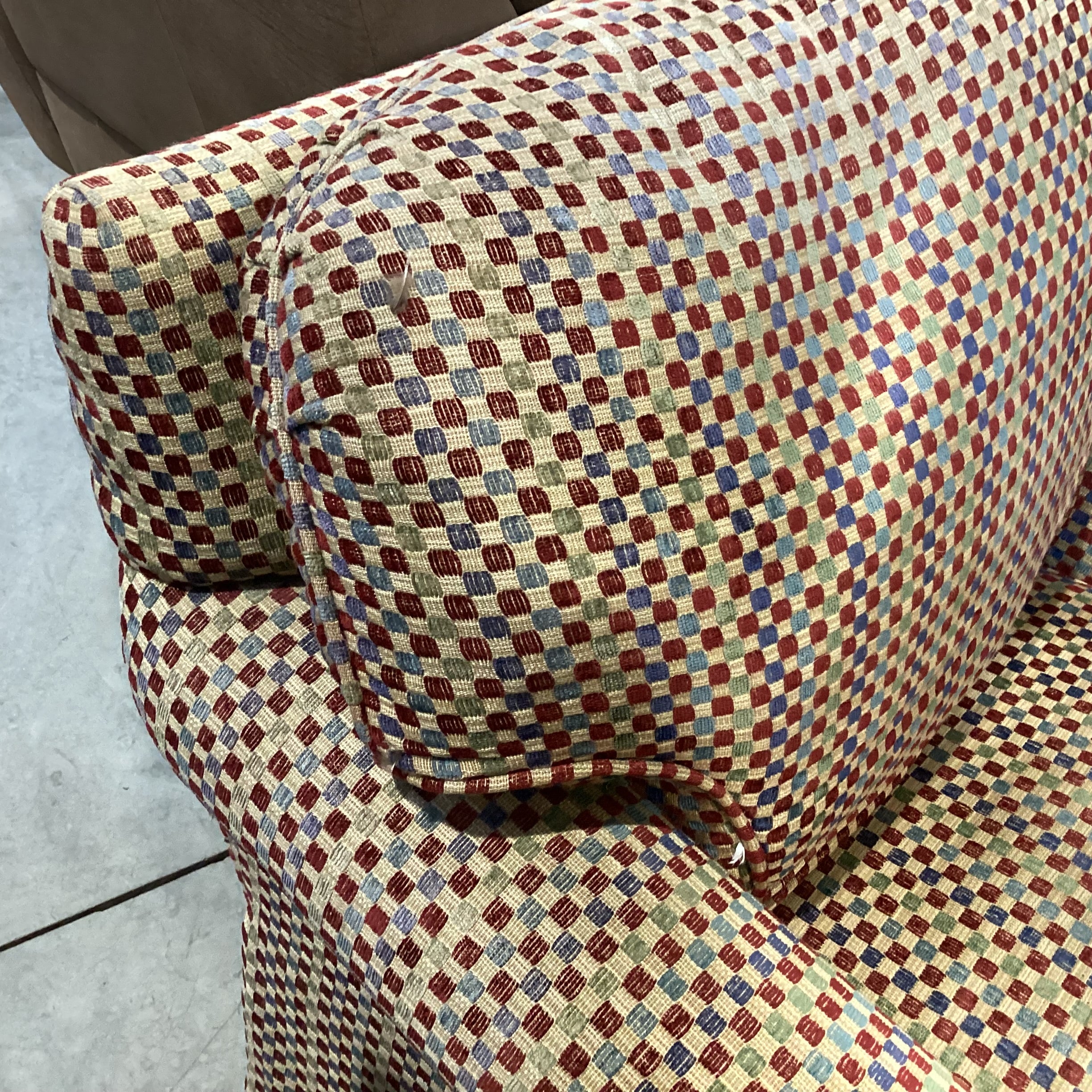 J Banks & Stanford Furniture Gold Red Blue Green Checker Woven Upholstered Swivel Chair 33"x 36"x 31"
