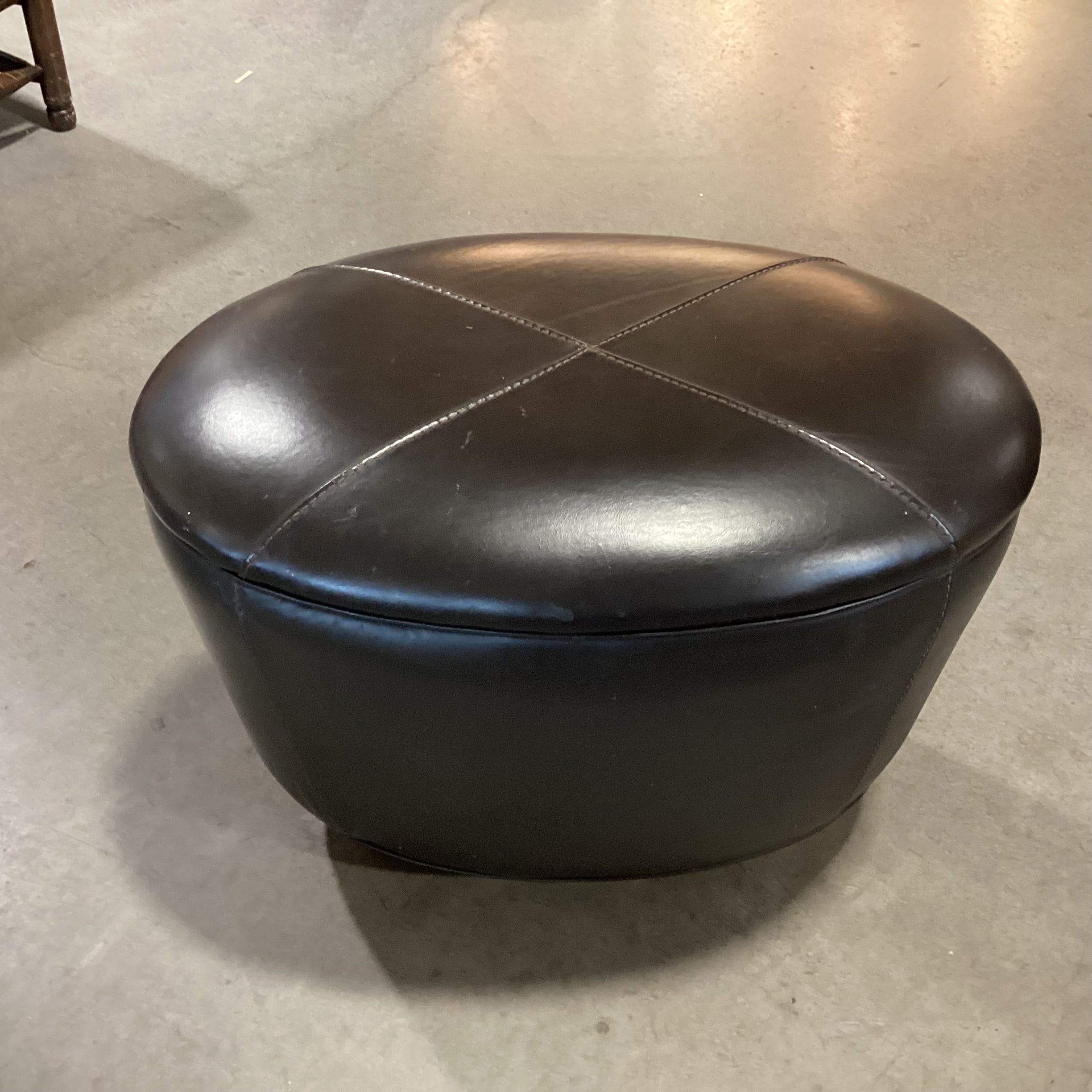 Oval Chocolate Leather & Wood Feet Ottoman 26"x 18"x 18"