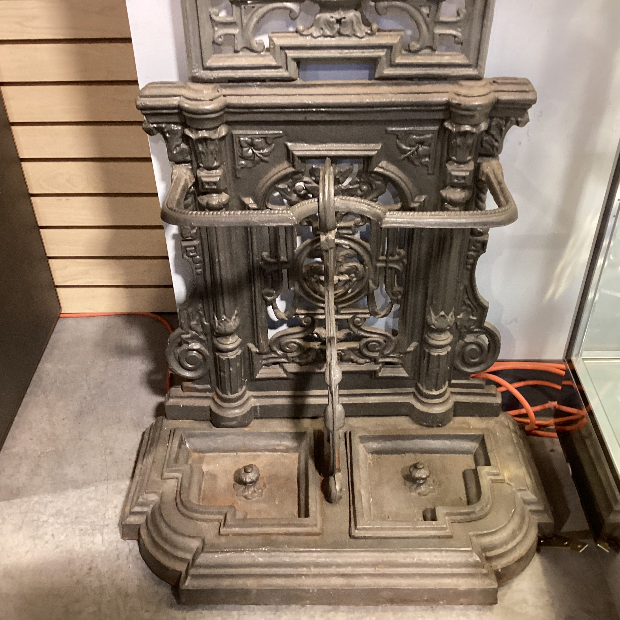 Antique Victorian Ornate Cast Iron Coat Hat & Umbrella Coat Rack Hall Tree 28"x 14"x 72"