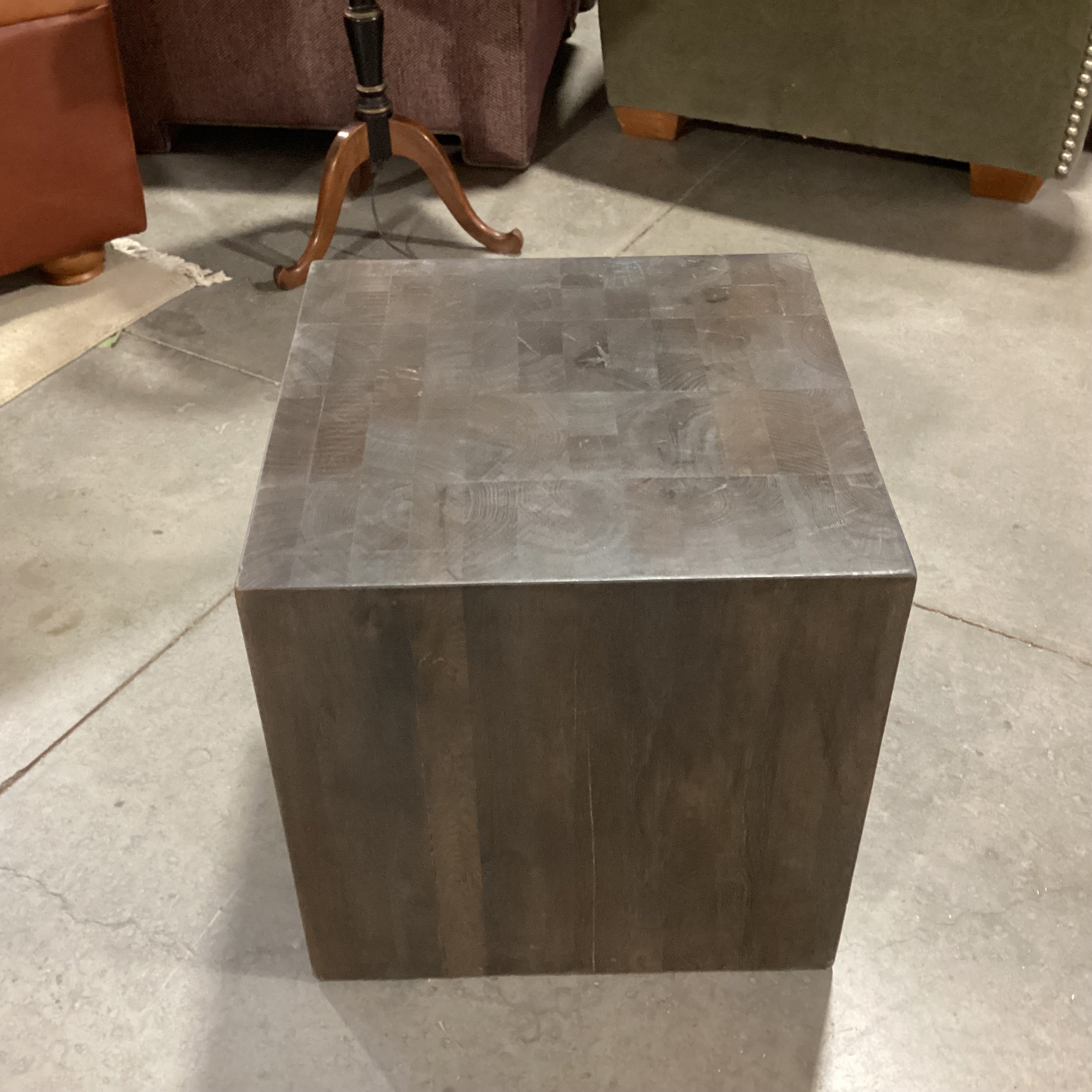 Restoration Hardware Reclaimed Solid Block Oak Accent Table 19"x 19"x 19"