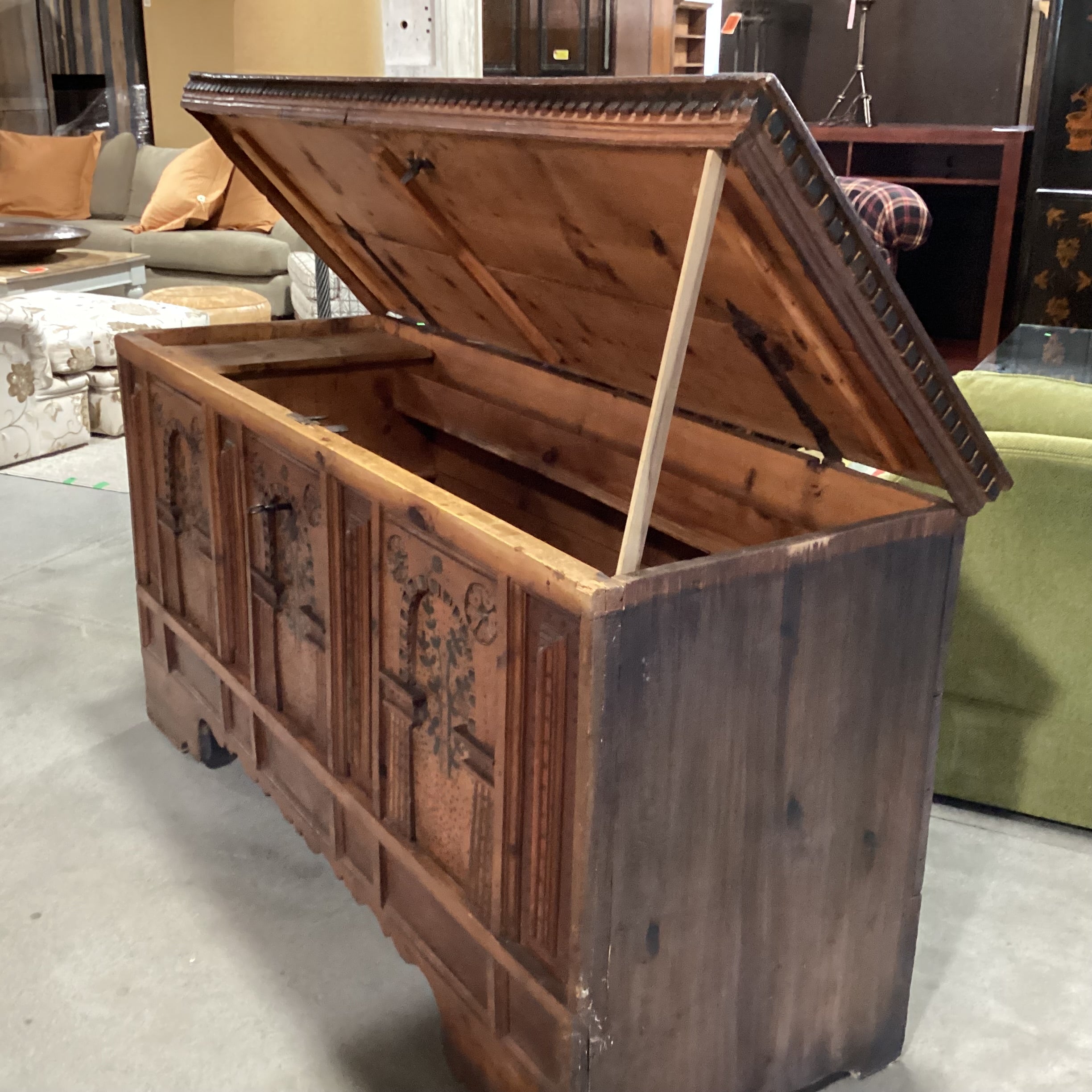 Antique 18th Century European Carved Wood Floral Panels Dental Detail Chest Trunk 70"x 27"x 36.5"