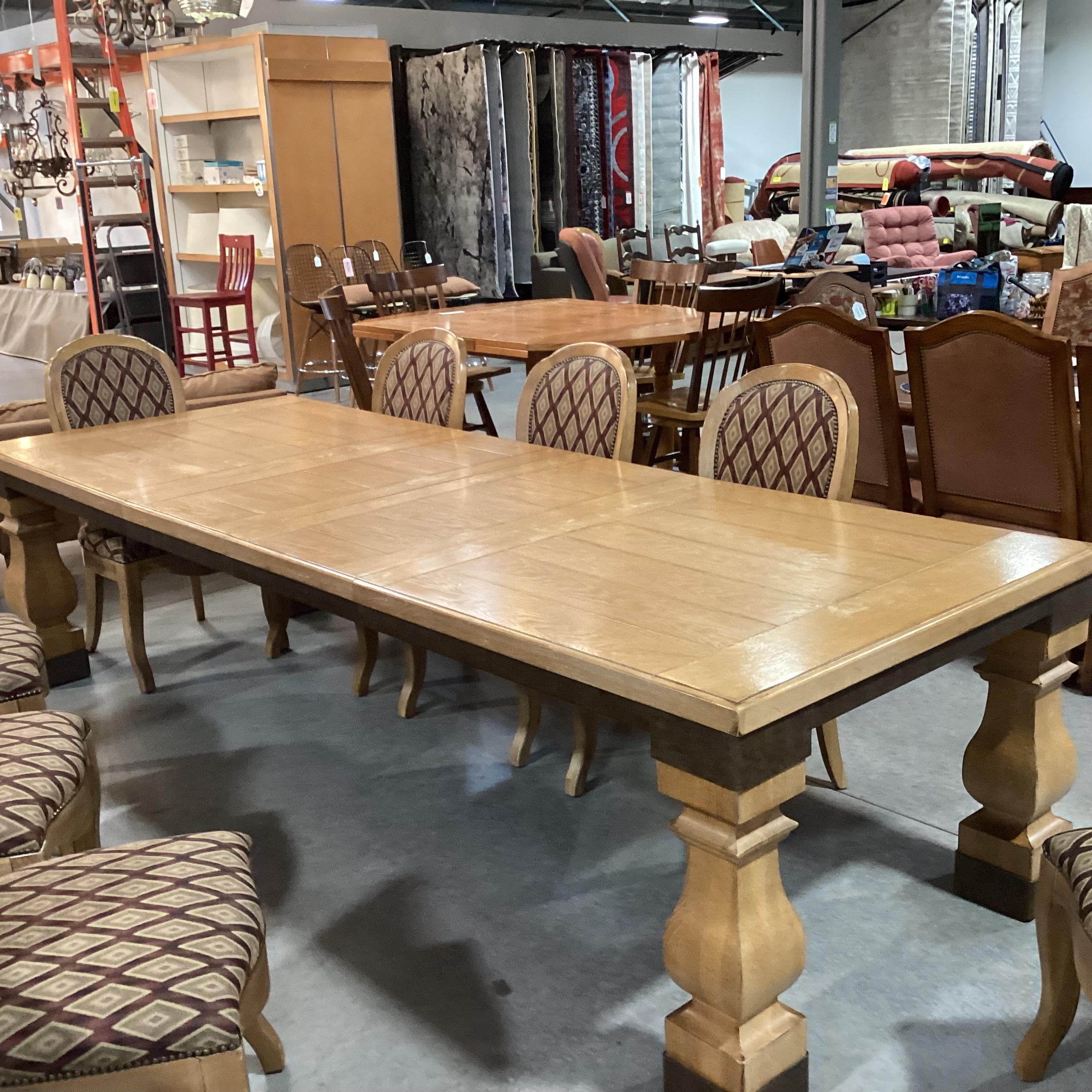 Light Finish Wood & Metal Edge Detail 2 Leaves Table with 8 Diamond Upholstered Chairs Dining Set 78" to 118"x 44"x 30.5"