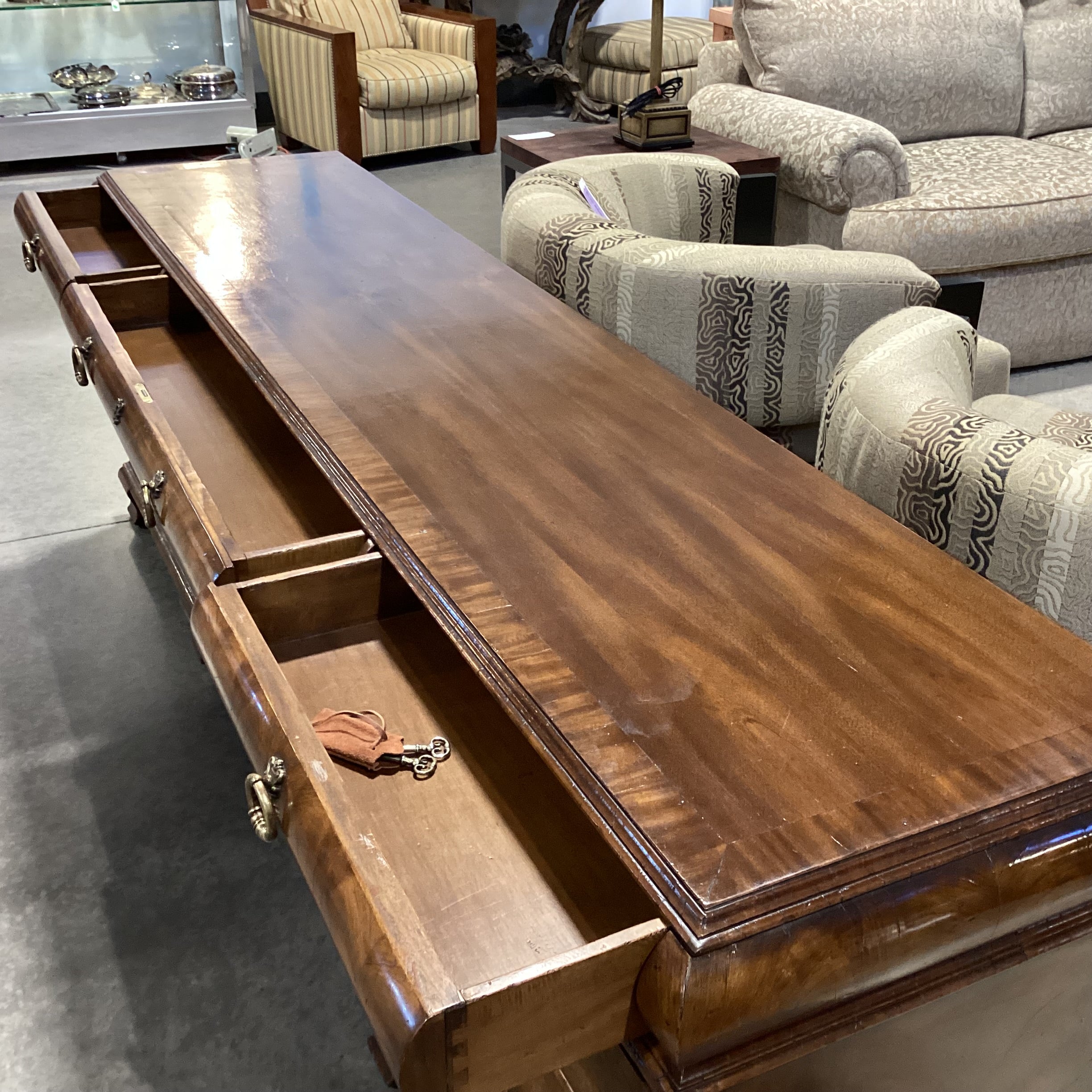 Alfonso Marina Ebanista Delaware Antiqued Primavera Wood & Brass 7 Drawer 2 Door Credenza 91.5"x 21"x 30.5"