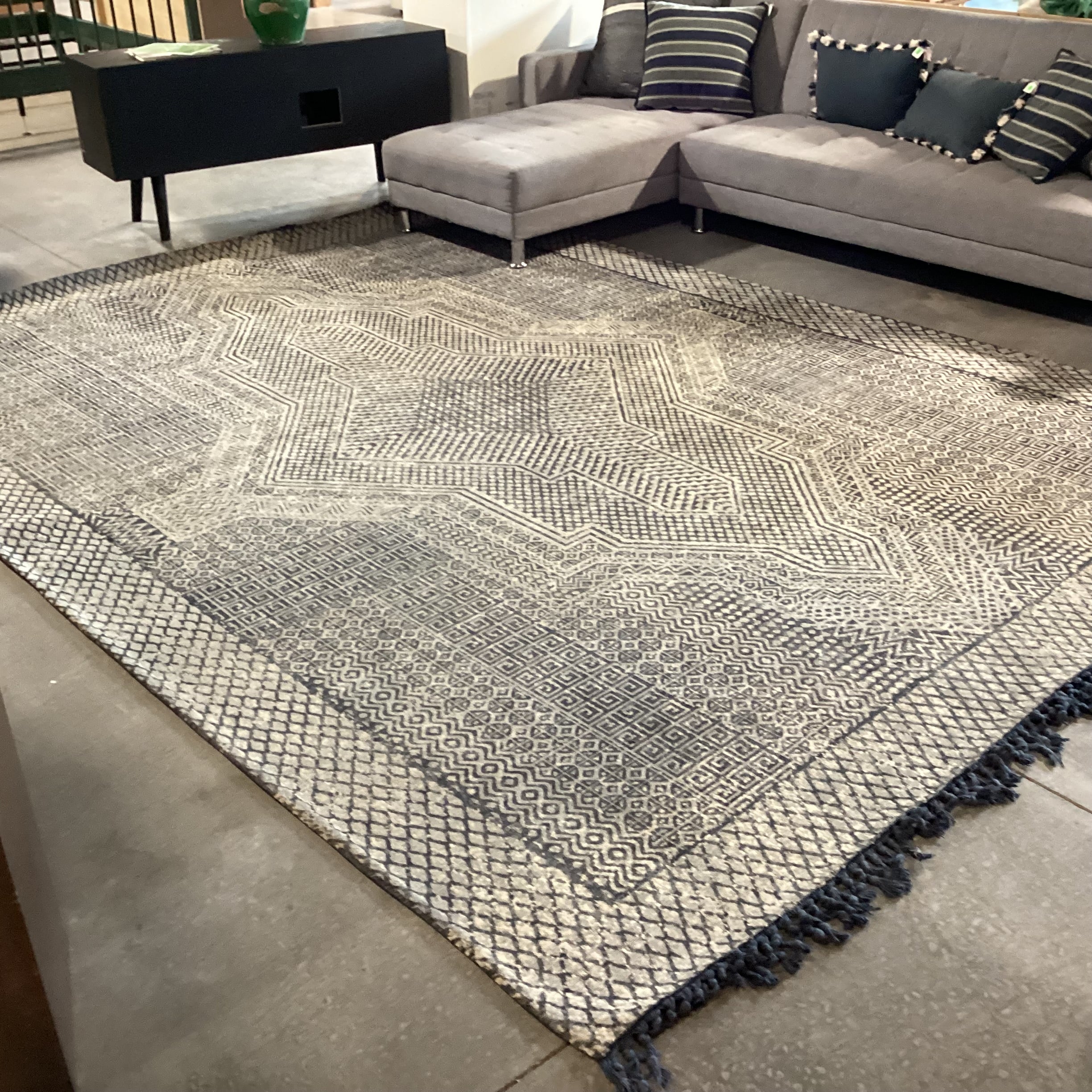 West Elm Indra Flatweave Indigo & Cream Viscose & Cotton Rug 9'x 12'