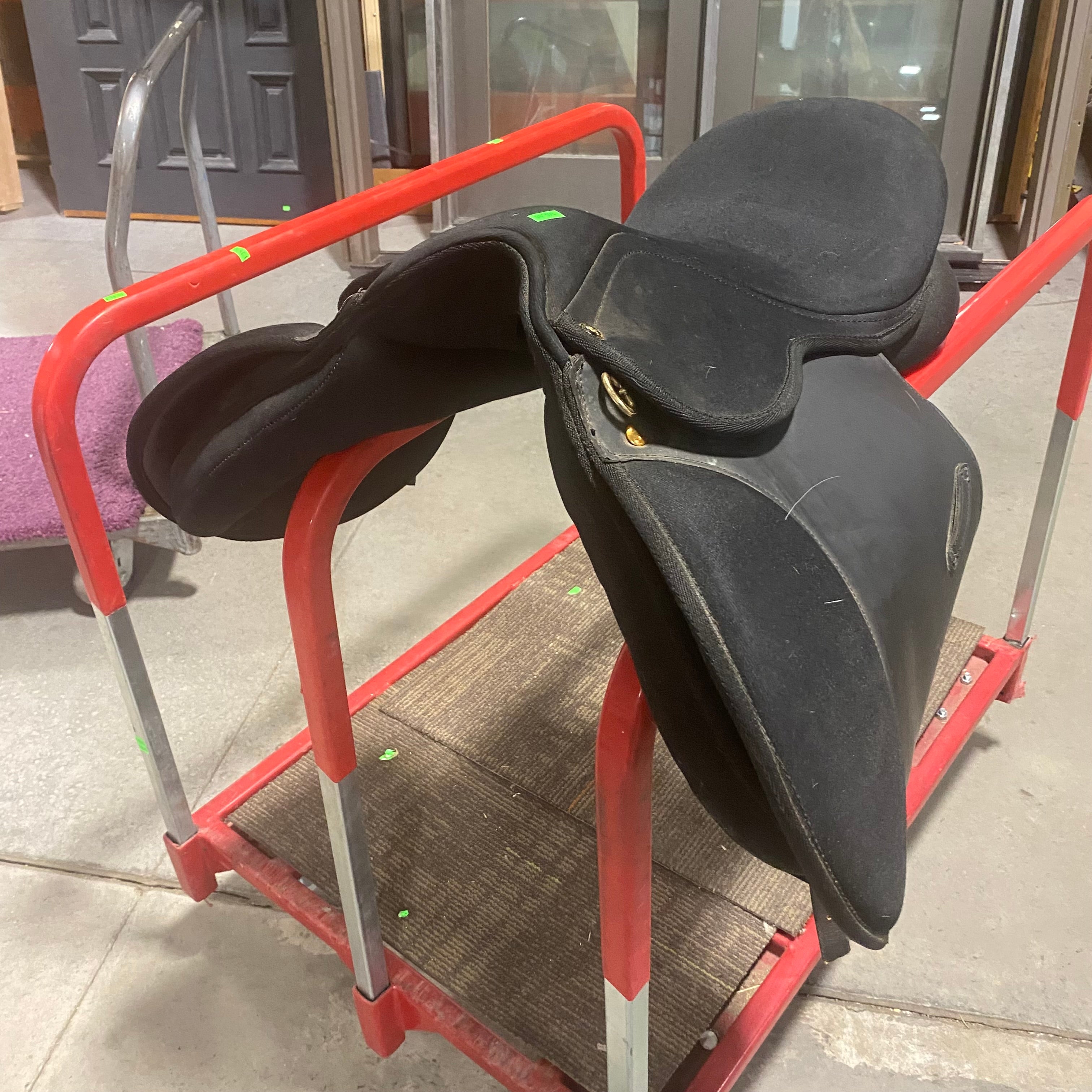 Pro Am Australian Bush Black Leather and Nylon Saddle (Without Horn or Stirrups)