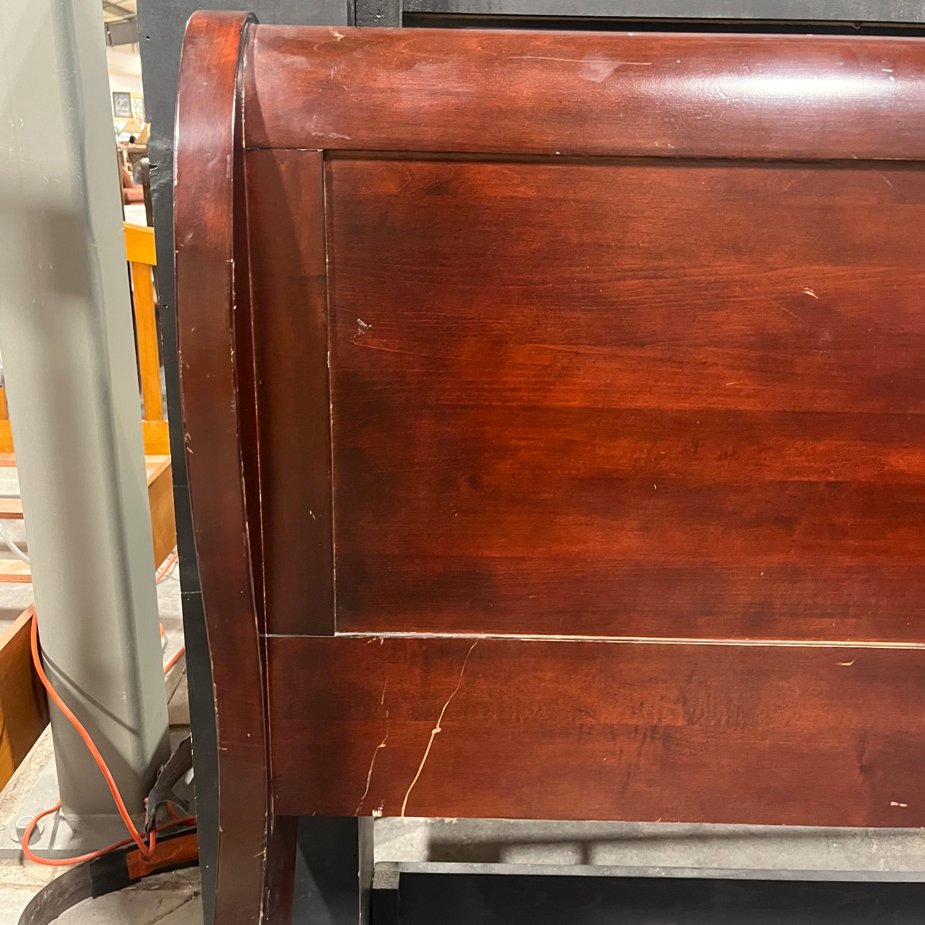 QUEEN Nichols & Stone Solid Dark Red Finish Sleigh Bed Set 64.5"x 91"x 47"