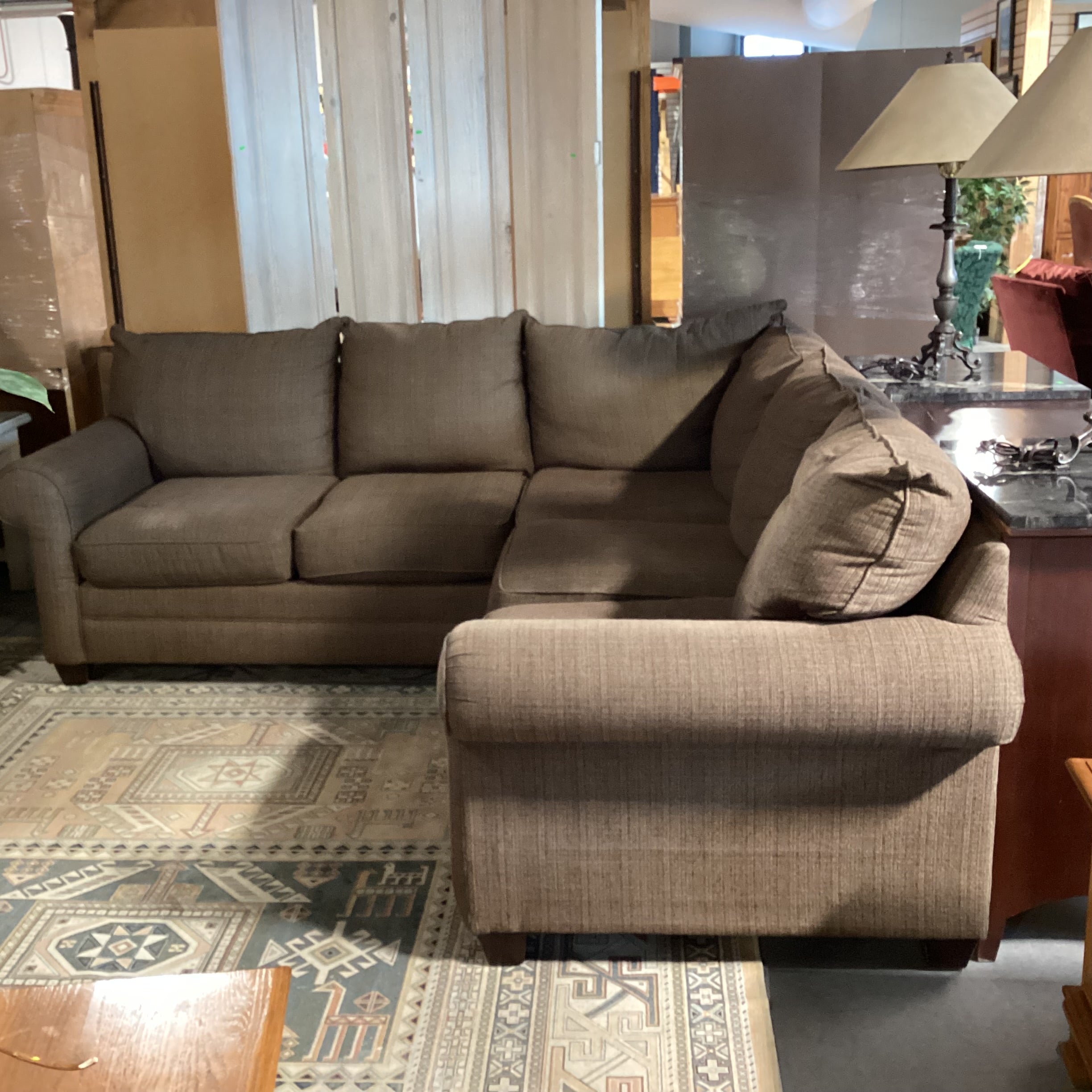 Bassett Brown Woven 2 Piece Sectional 92"x 92"x 37"x 37"