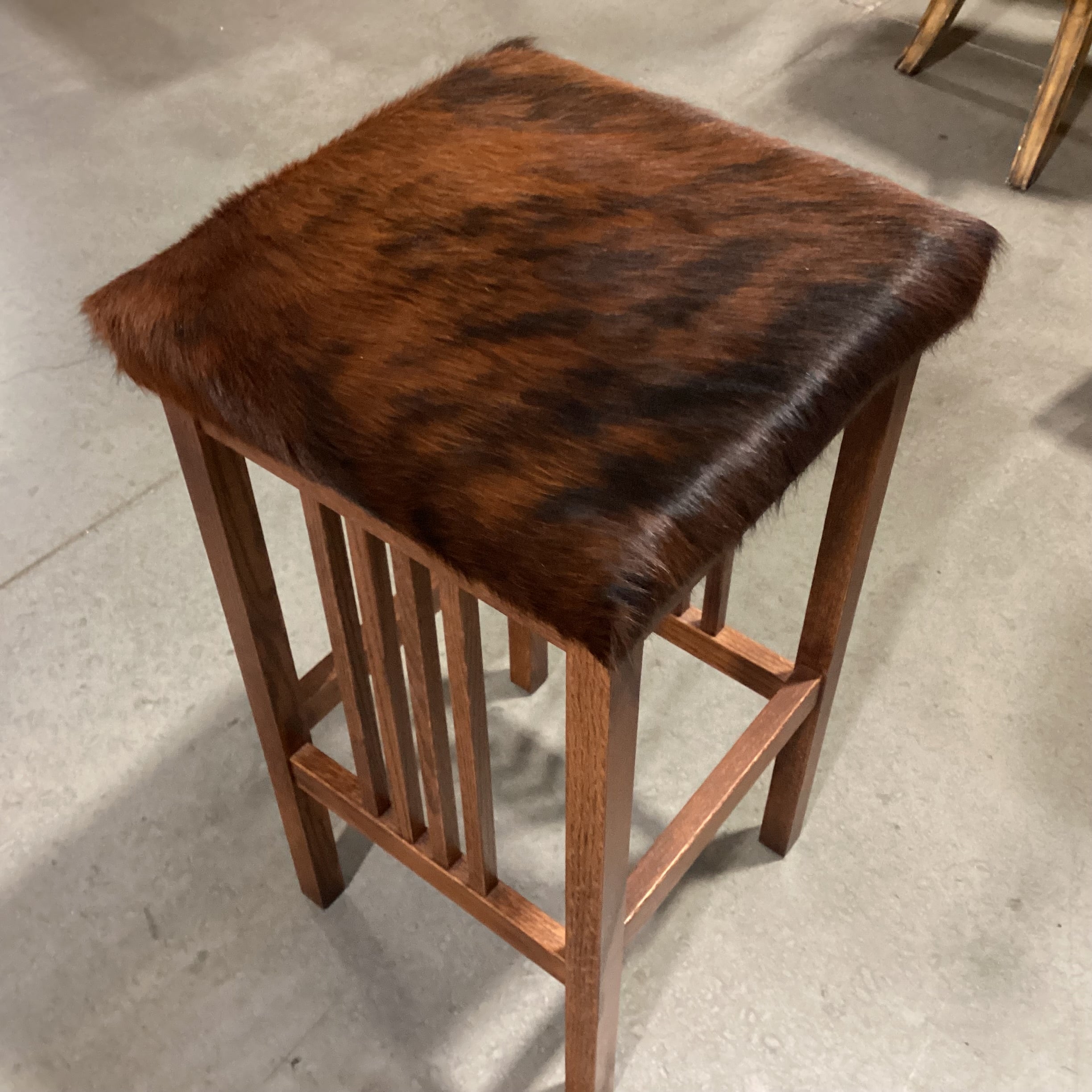 Amish Mission Style Oak with Black & Brown Cowhide Barstool 32"