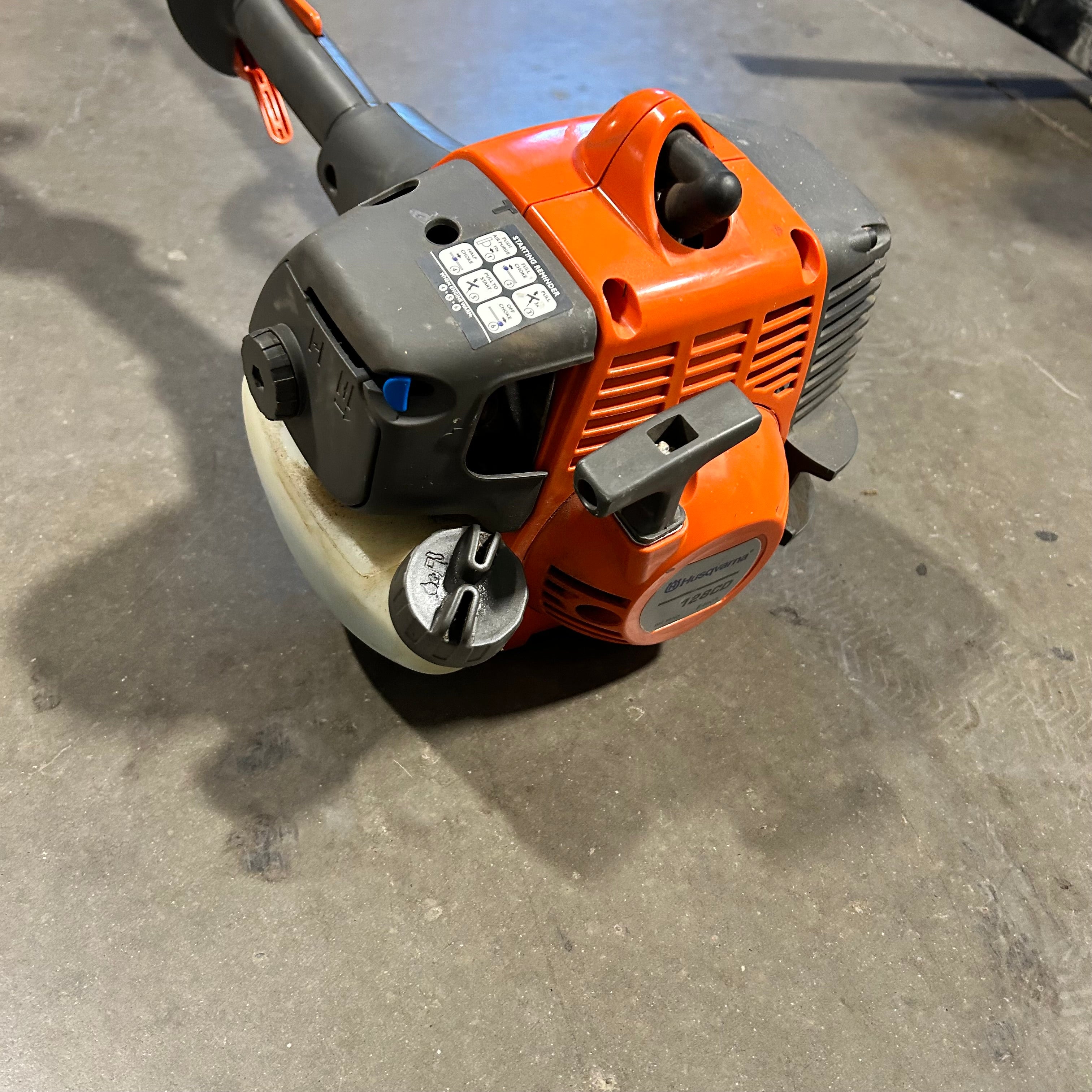 Husqvarna 128 CD String Trimmer