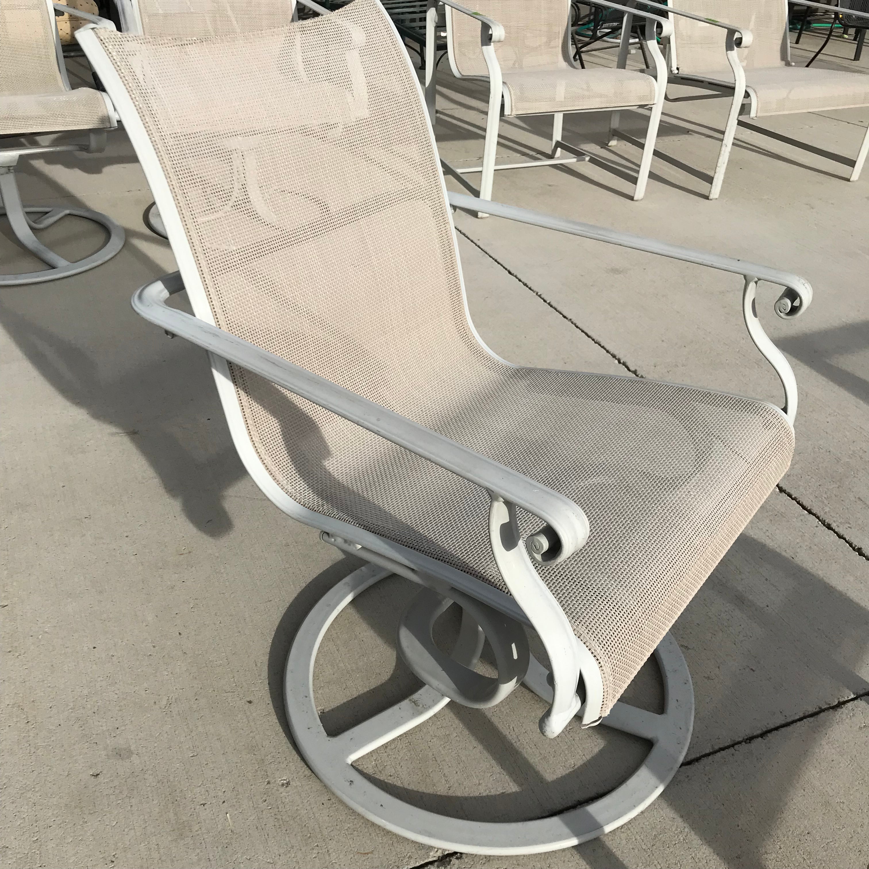 Brown Jordan Swival Chair and Ottoman Set 18"x 25.5"x 34.5"