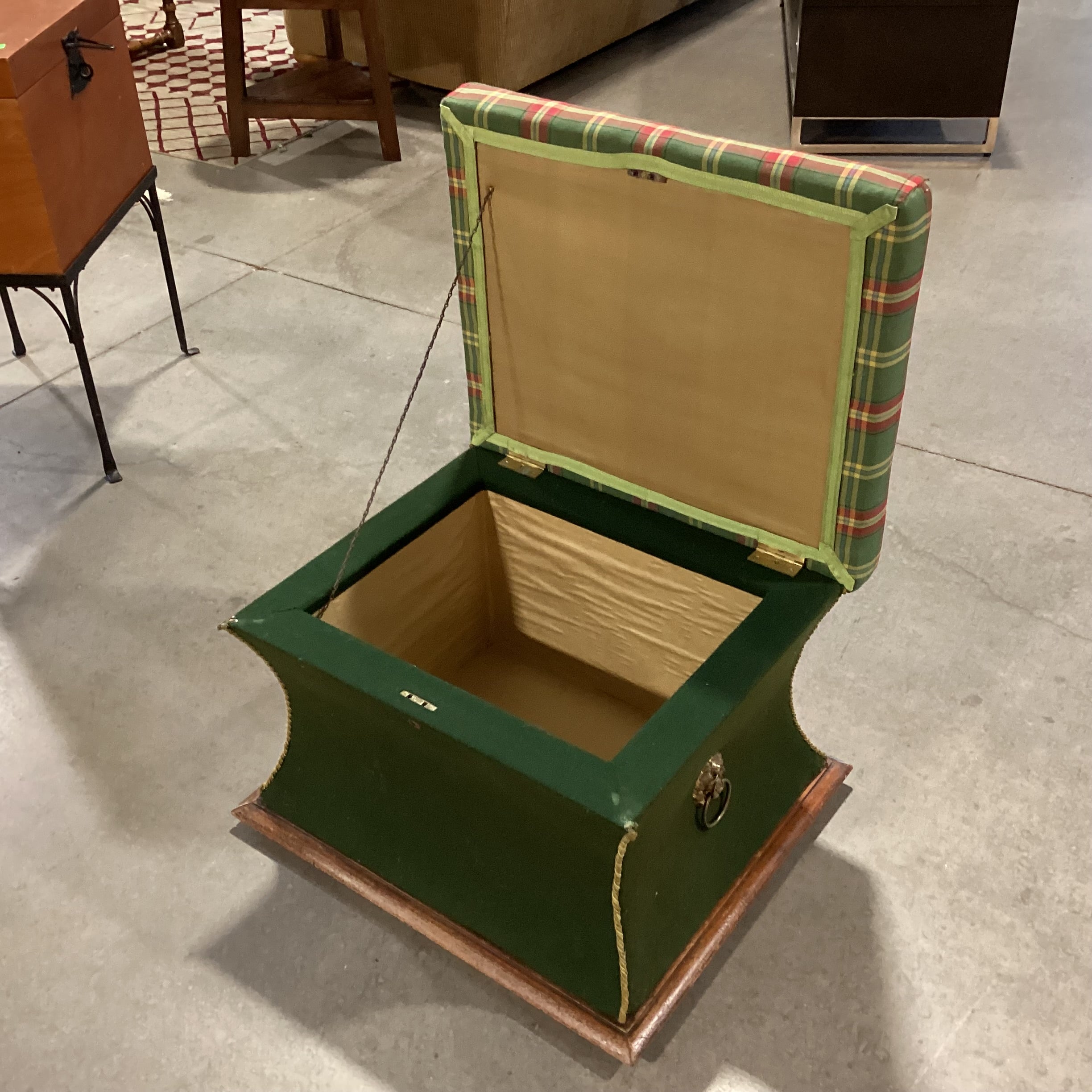 Green & Plaid Lionshead Handles Trunk Style with Storage Ottoman 24"x 20"x 17"