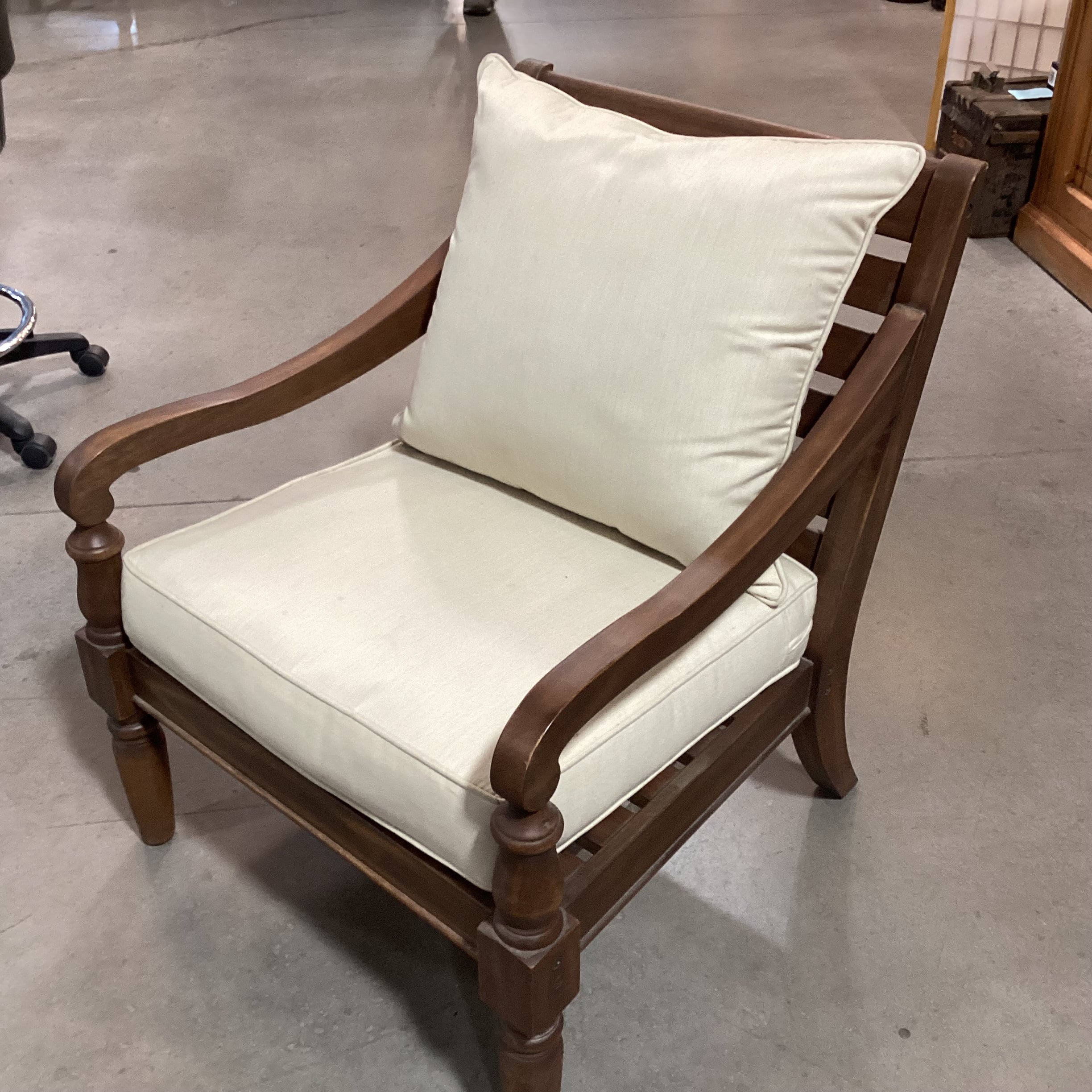 Outdoor Wood with Beige Cushions Patio Chair 28"x 30"x 34"