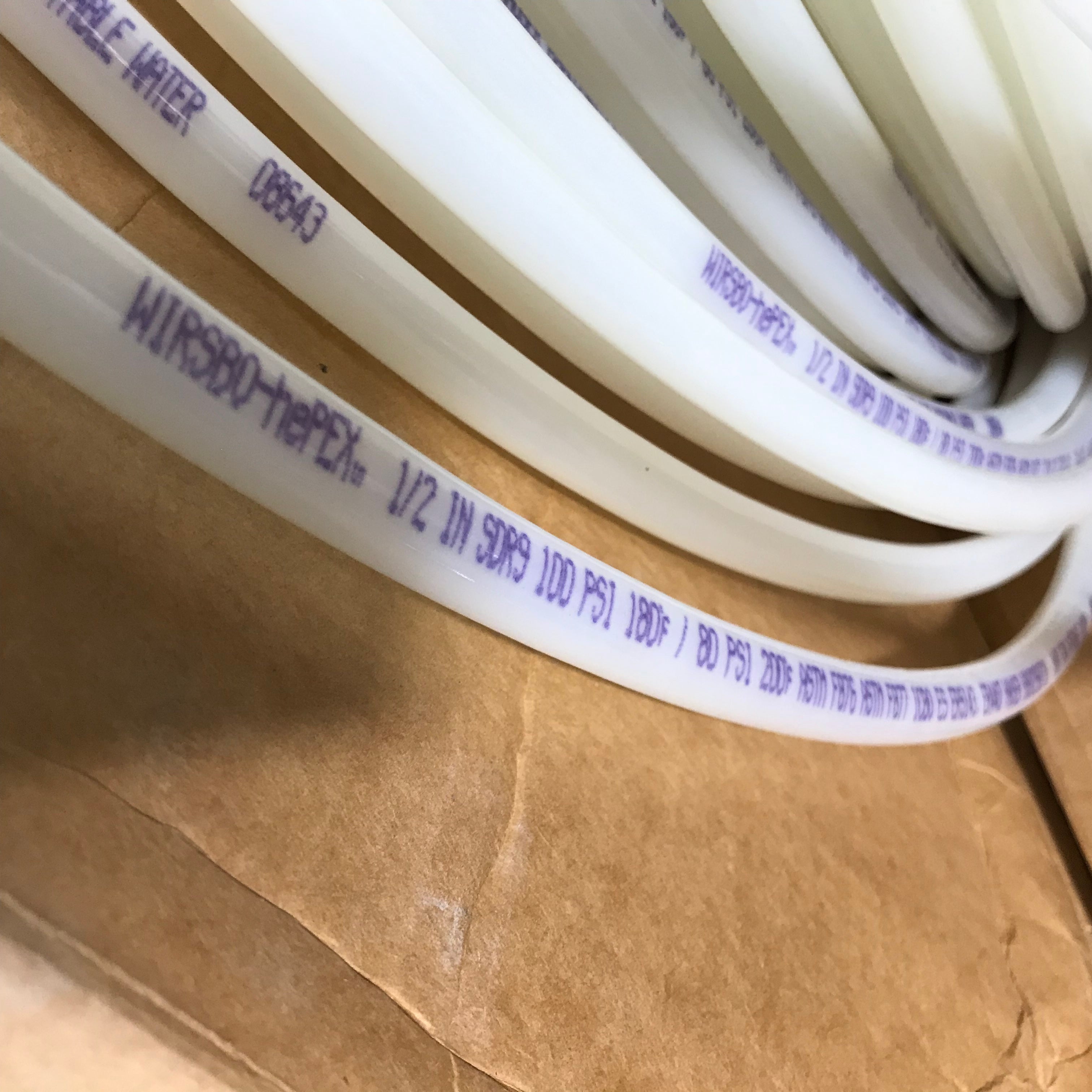 Cross-Linked Polyethylene PEX Tubing (788' Roll)