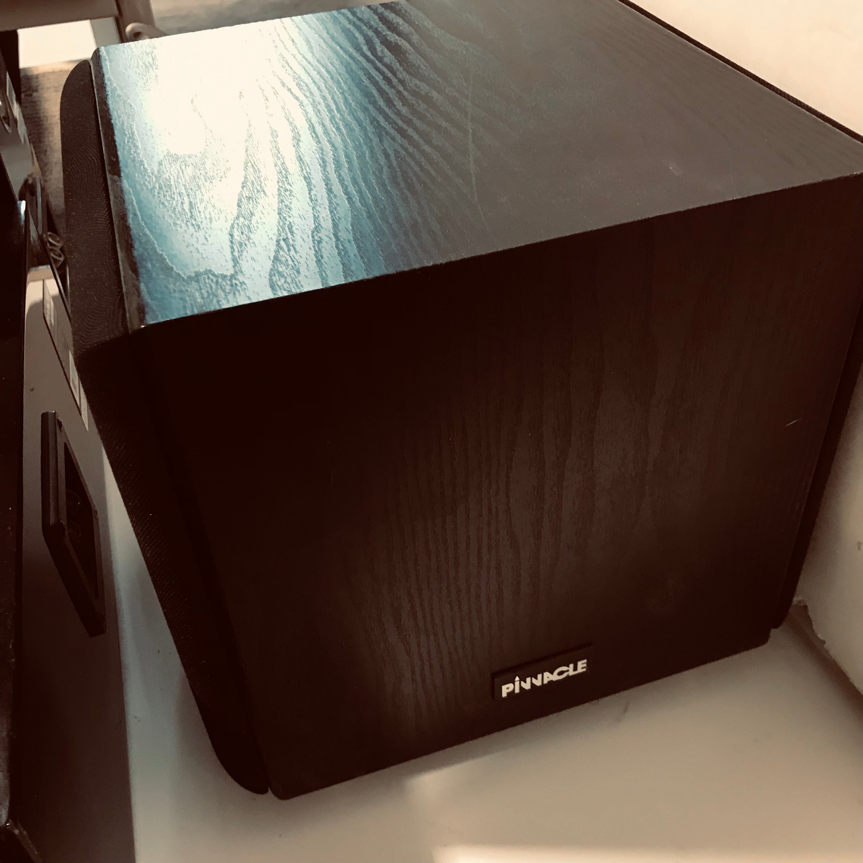 Pinnacle Surround Sound System Set