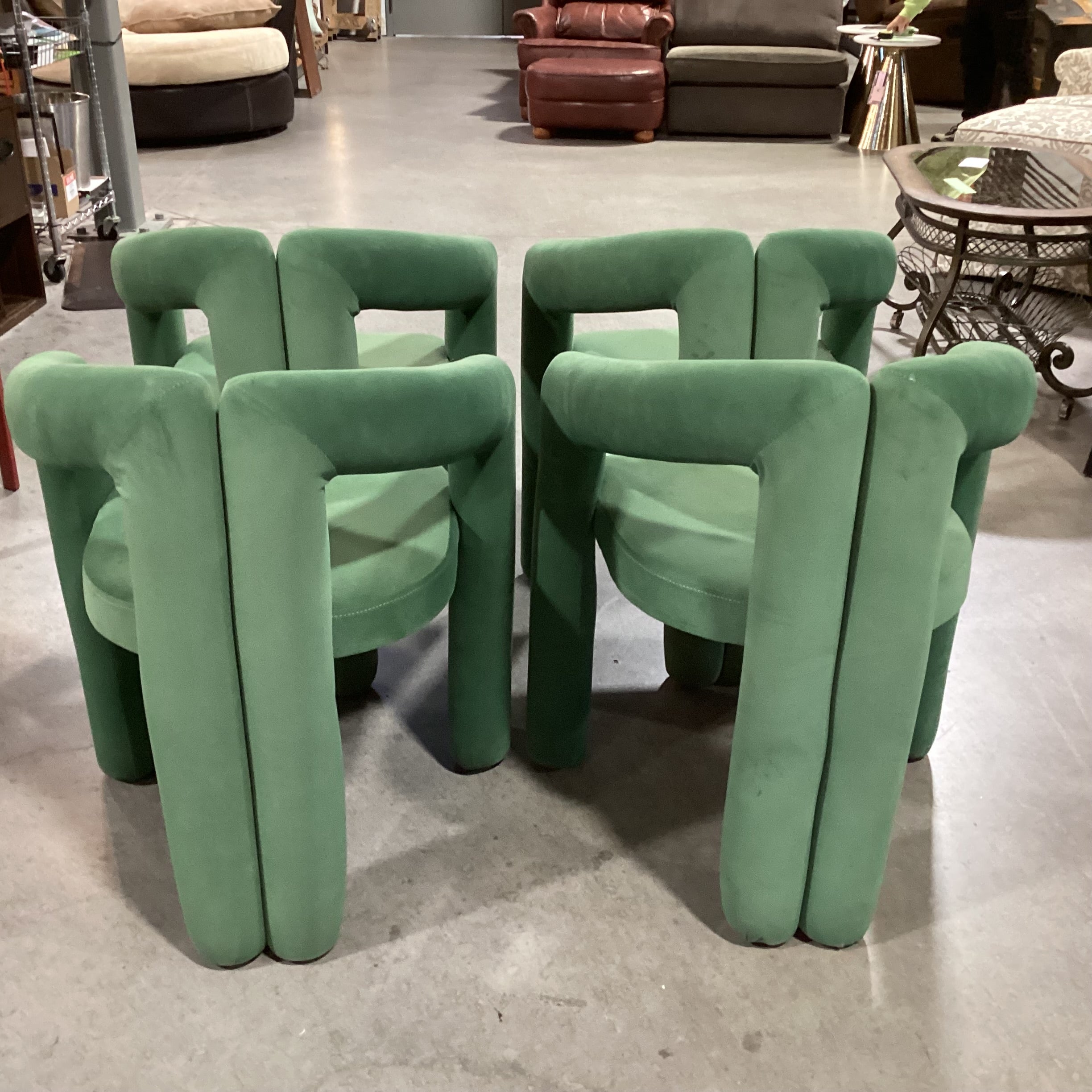 SET of 4 Mid Century Style Green Velvet Dining Chairs 24"x 20"x 29"