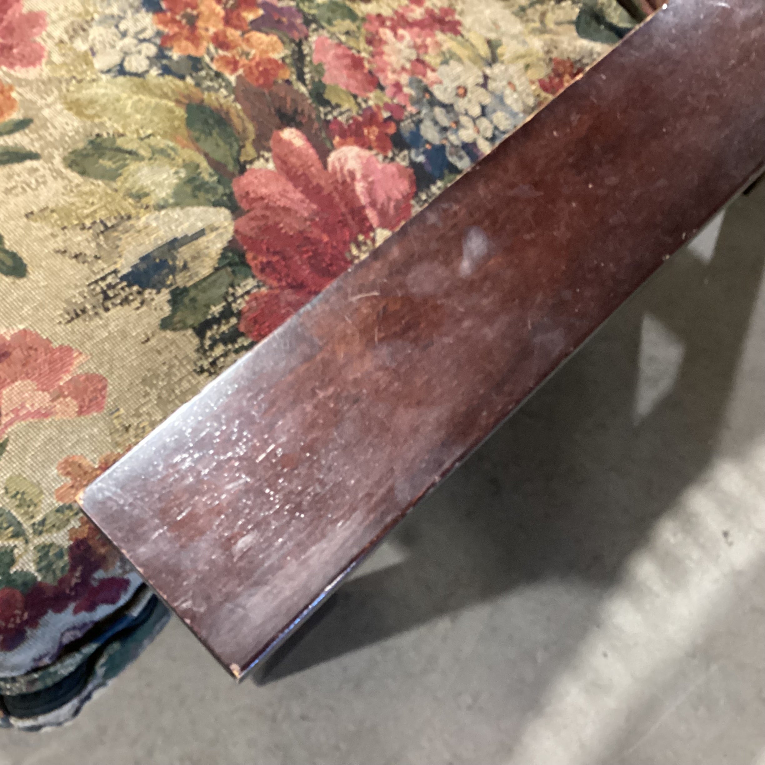 Dark Wood Frame & Red Green Floral Cushion Futon Sofa 81"x 46" to 55"x 33"
