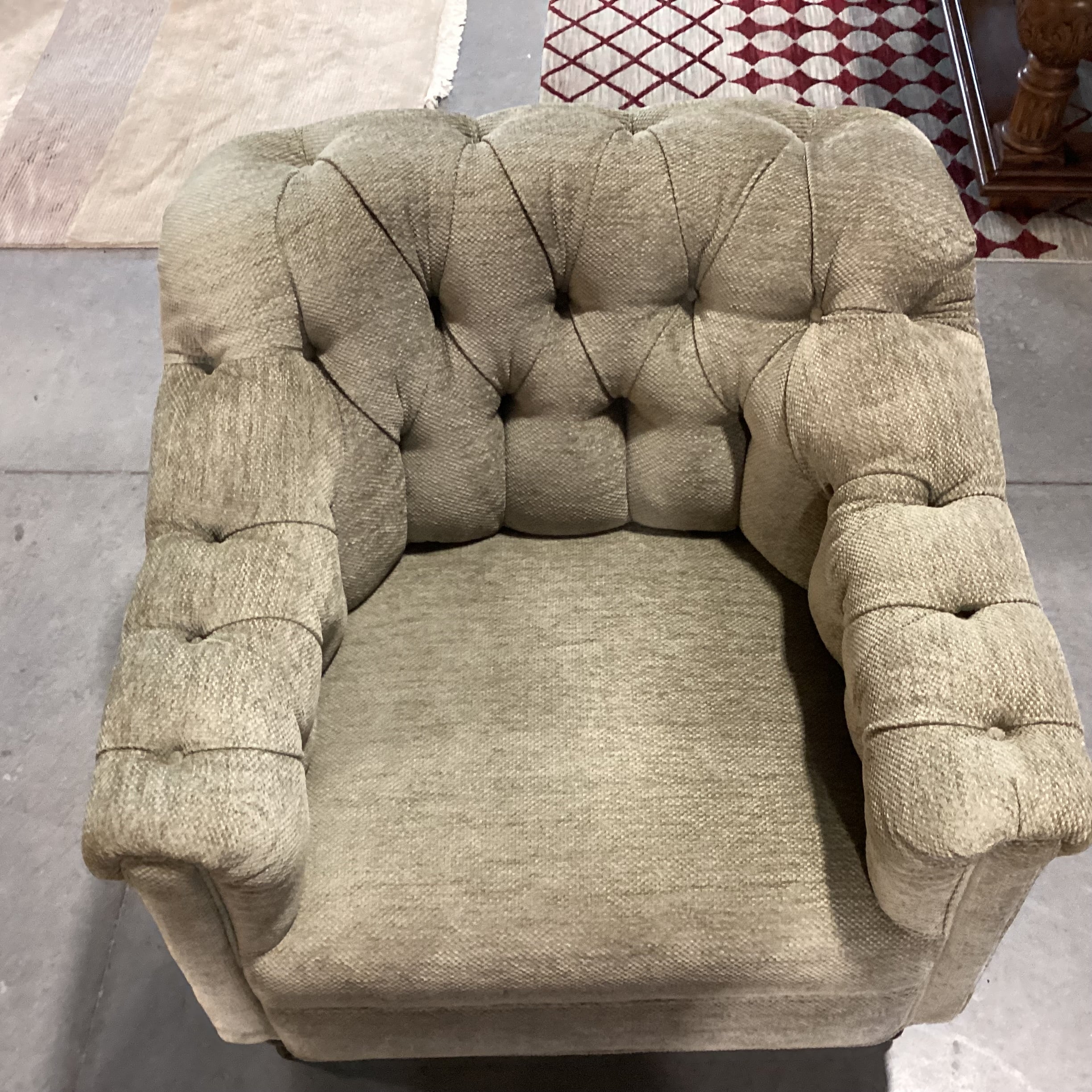 JJ Custom Sage Woven Chenille Tufted Chair 32"x 32"x 32"