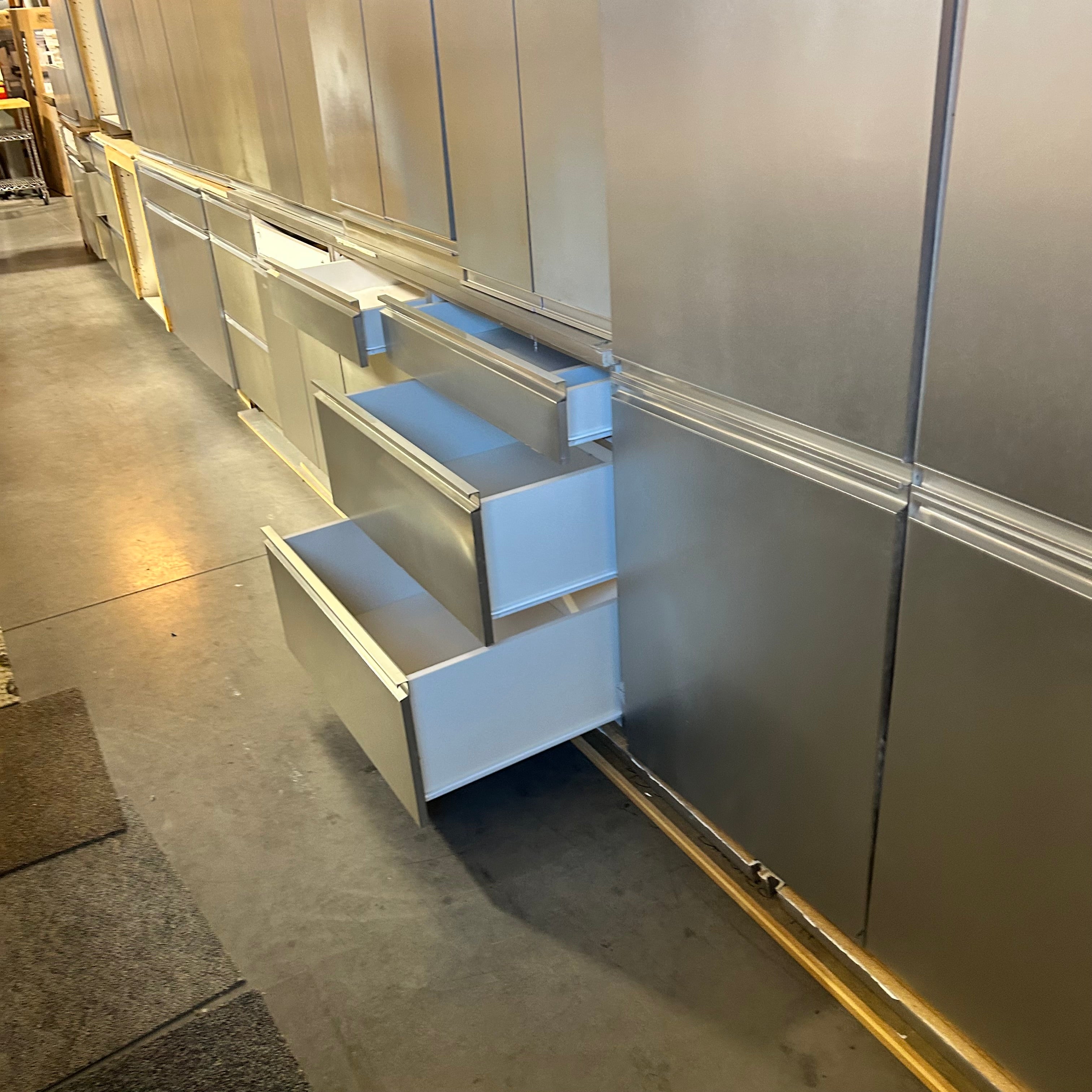 Stainless Metal Vaneer Cabinet Set with Metal Hardware 12 Bottoms / 7 Uppers / 2 Standing Pantry Cabinets
