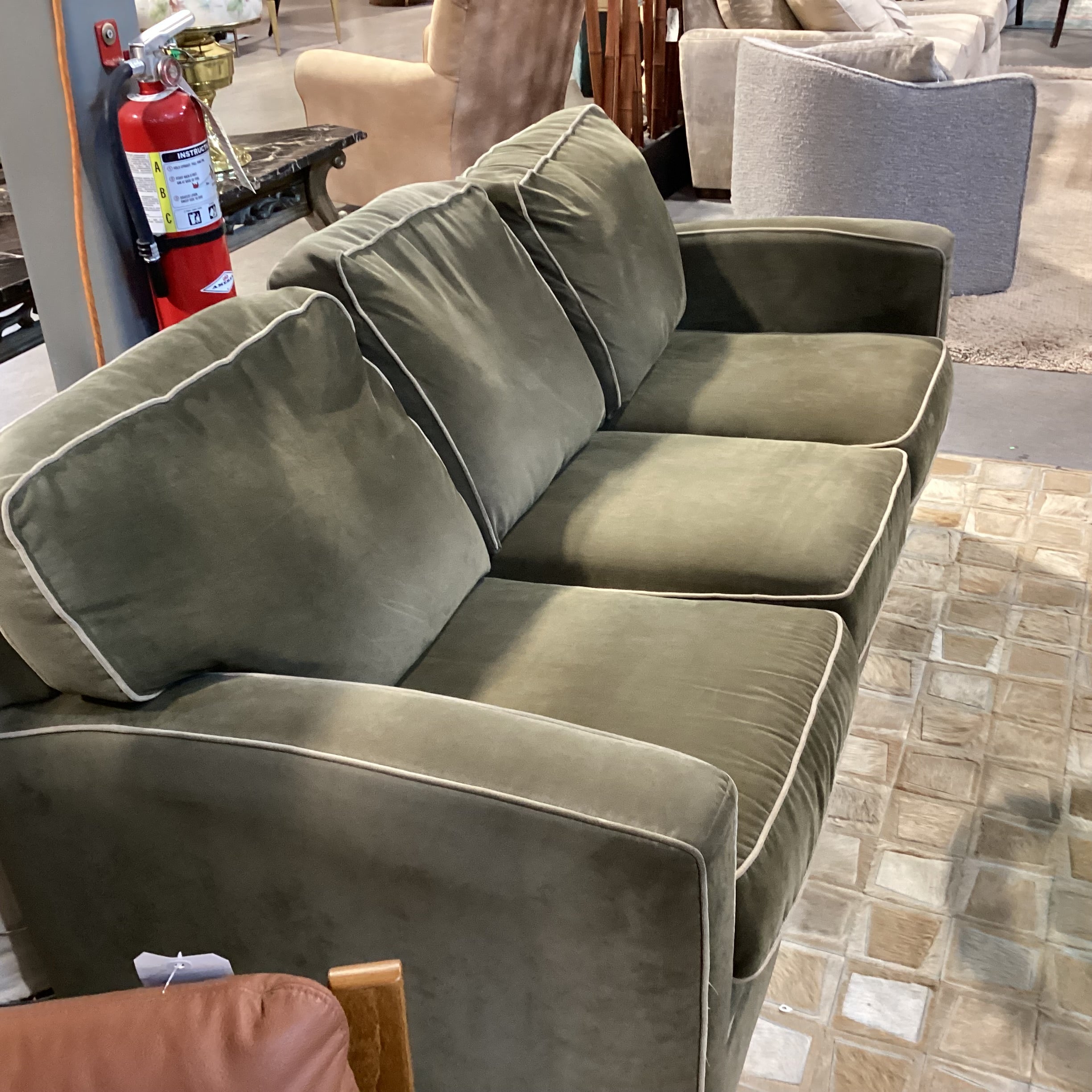 Flexsteel Olive Woven with Cream Piping Sofa 75"x 38"x 36"