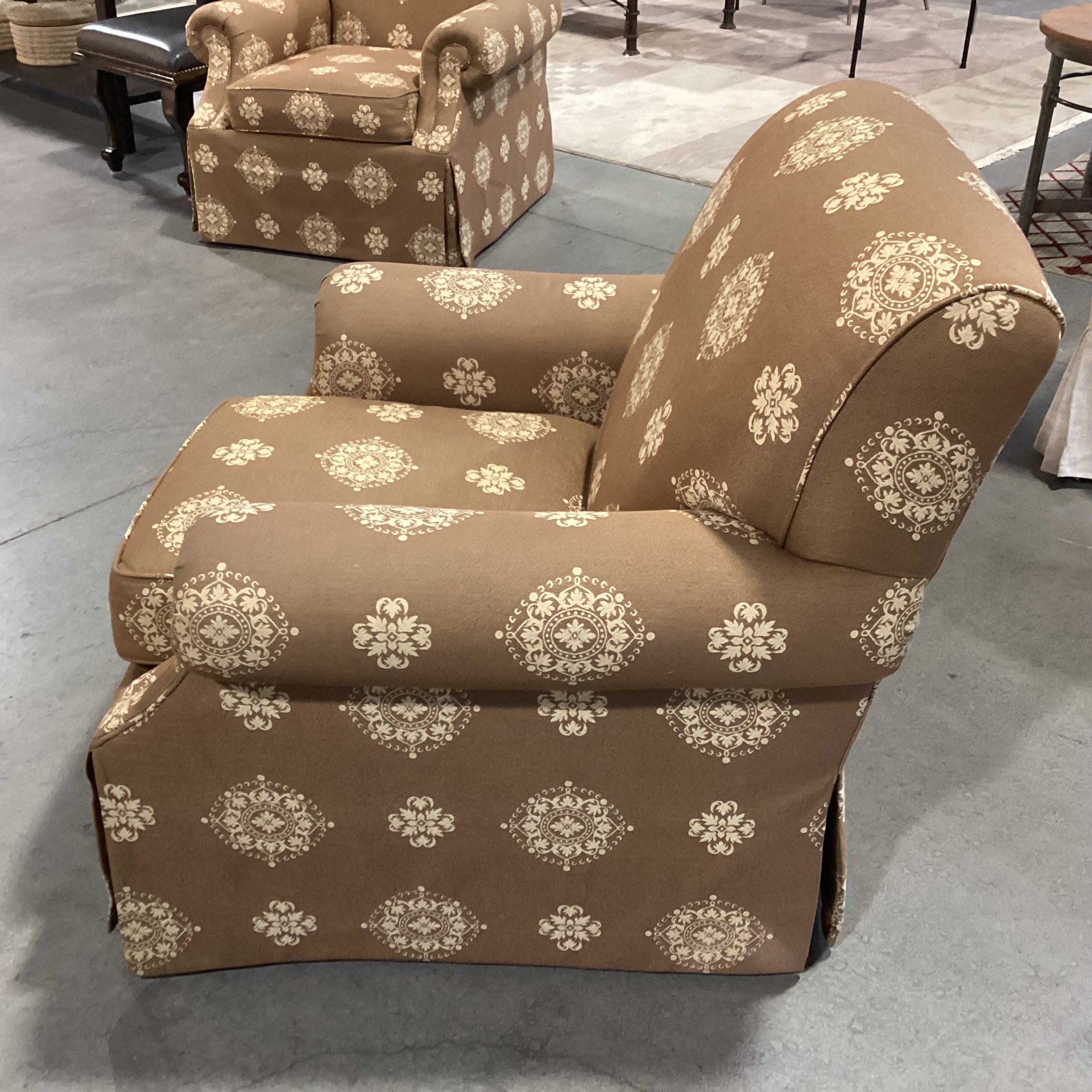 Kravet Furniture Custom Brown with Gold Floral Medallion Swivel Chair 36"x 36"x 36"