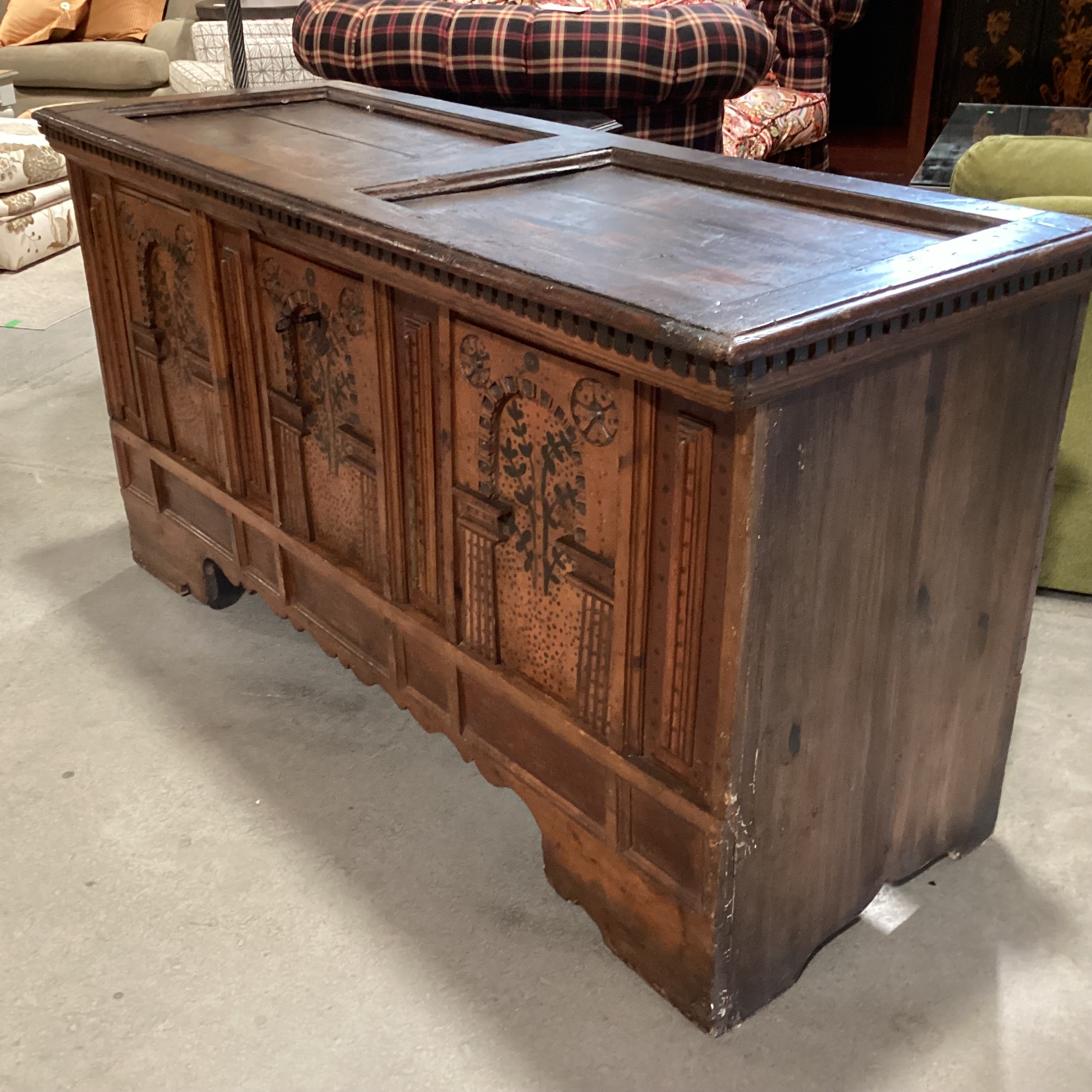 Antique 18th Century European Carved Wood Floral Panels Dental Detail Chest Trunk 70"x 27"x 36.5"