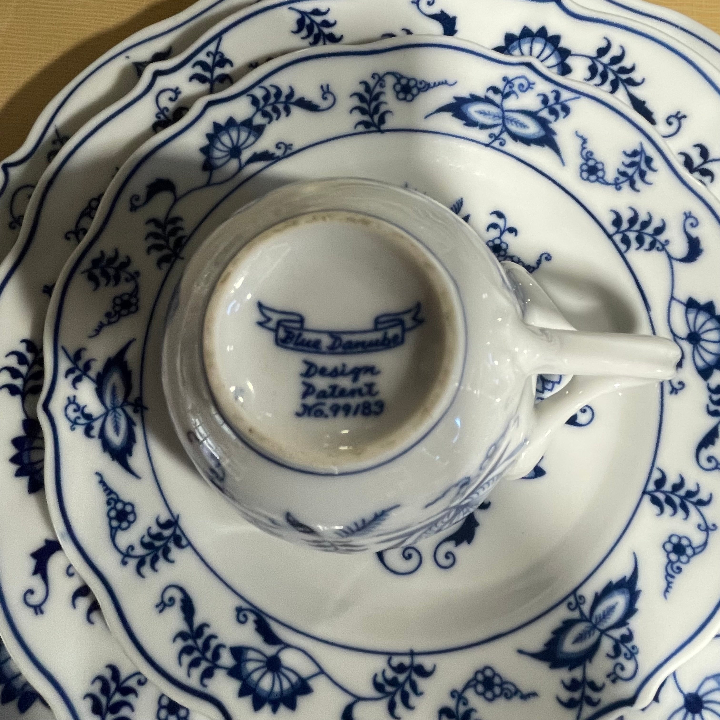 Set of 59 Pieces Vintage Blue Danube Onion China Dinnerware, Made in Japan