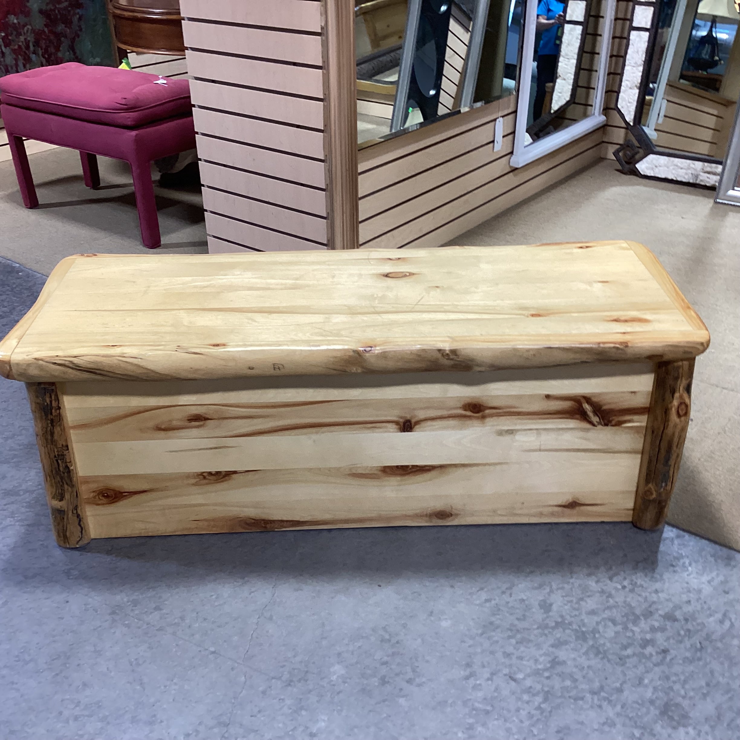 Honey Finish Log Trunk 51"x 20"x 17"