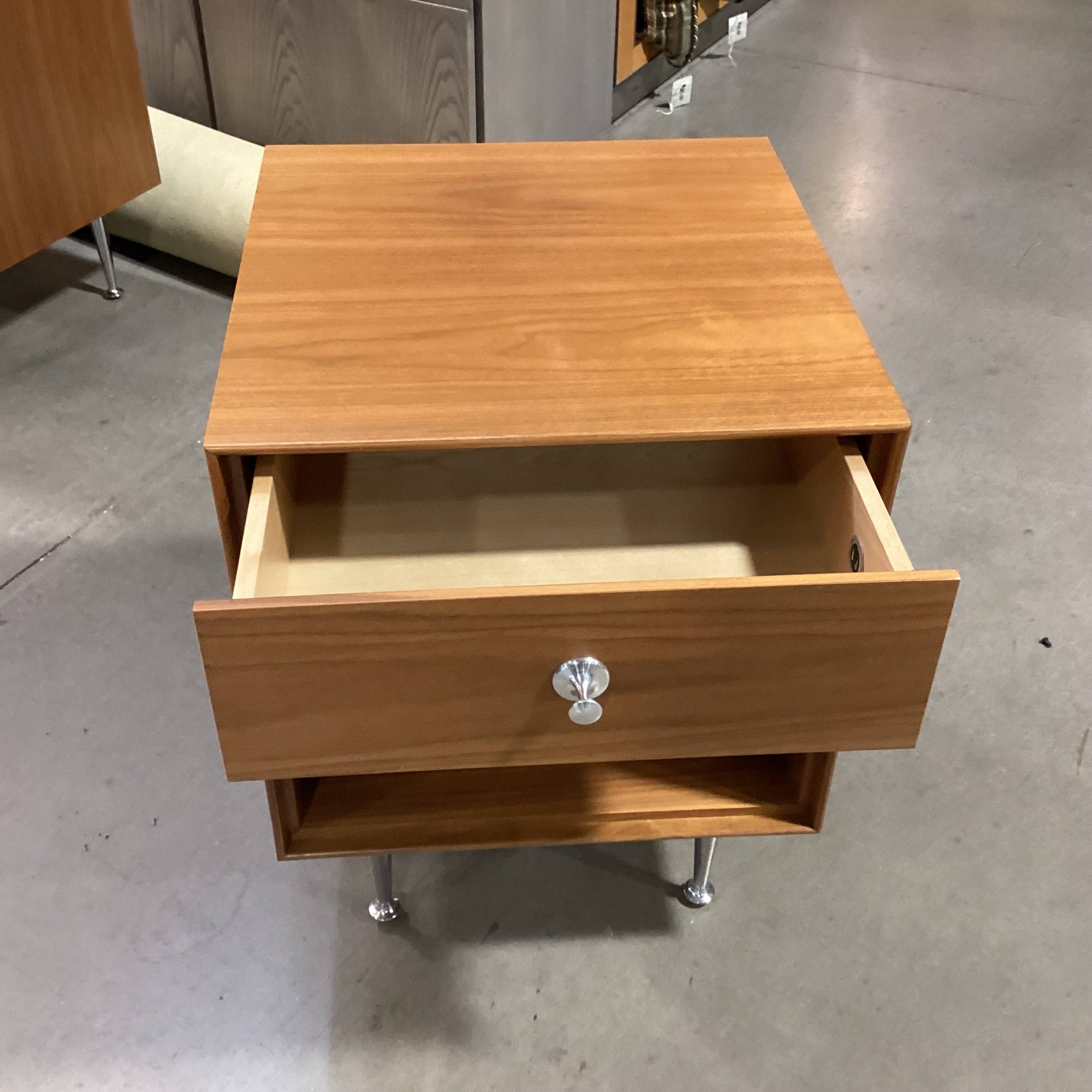 Herman Miller George Nelson Walnut Thin Edge Night Stand 18"x 18.5"x 24"