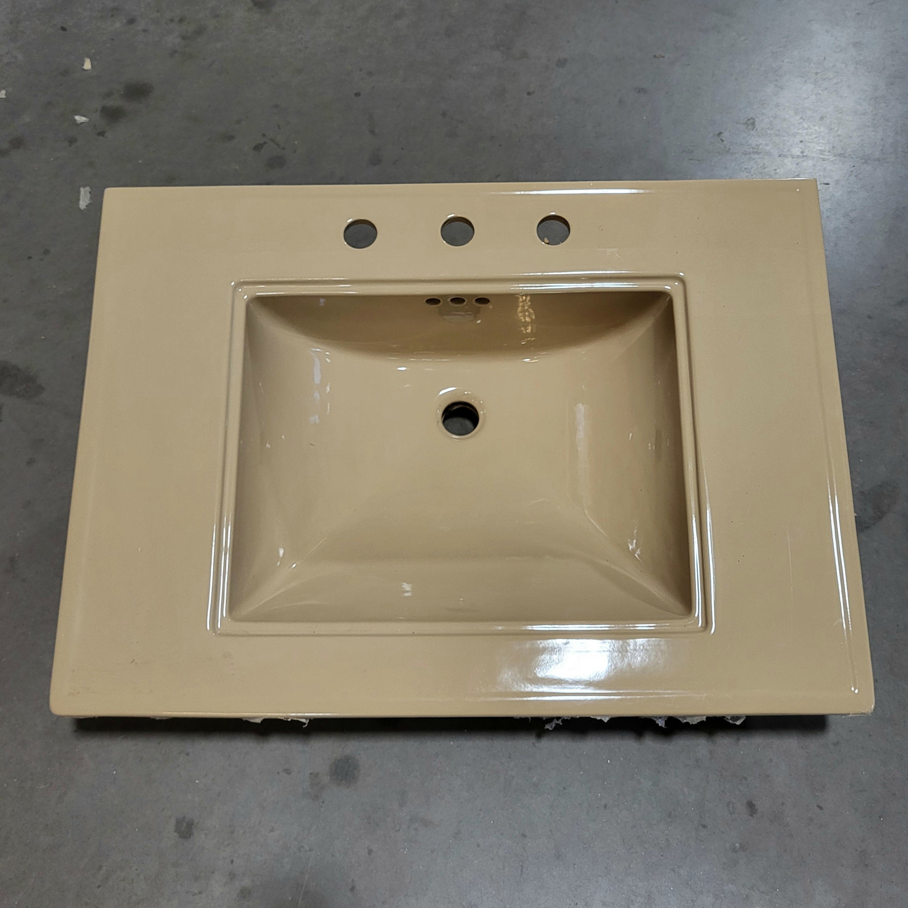 30"x 21.5"x 9" Kholer 2269 Cream Color no Pedestal Sink