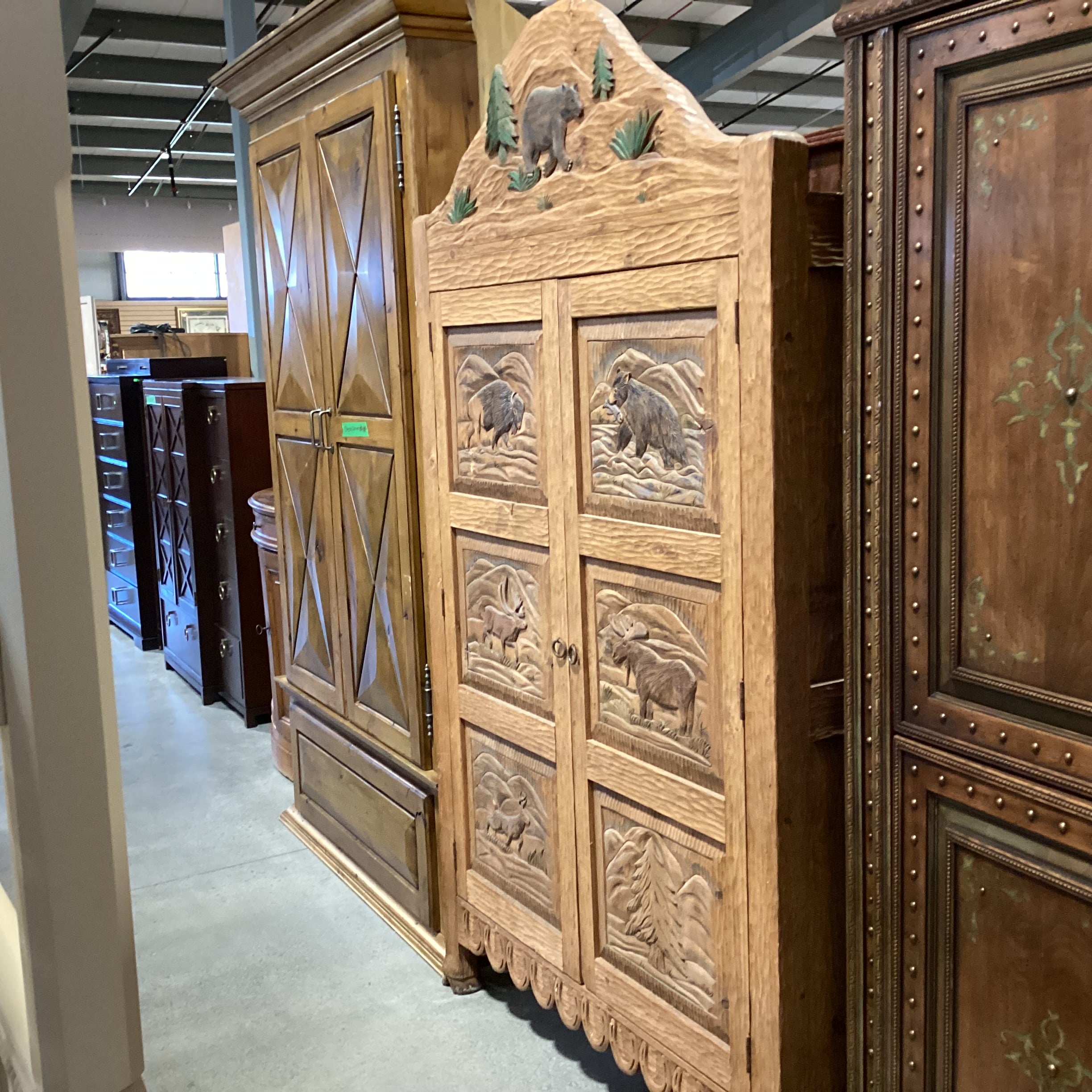 Rustic Hand Carved Bear Moose Elk Buffalo 2 Door with Shelves Armoire 48"x 26"x 84"