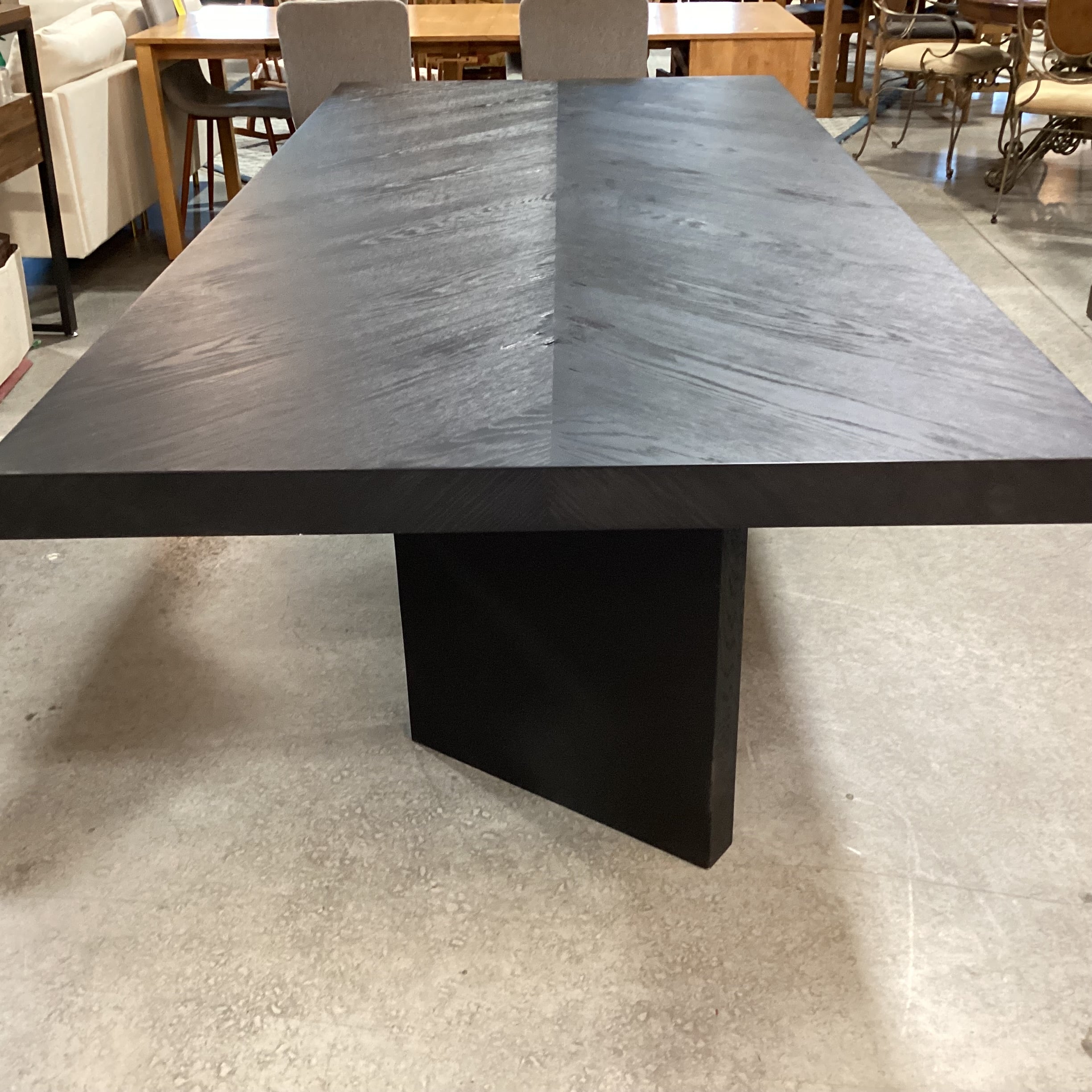 Modern Black Finish Oak Veneer Matched Top Detail Dining Table 94.5"x 43.5"x 30.5"
