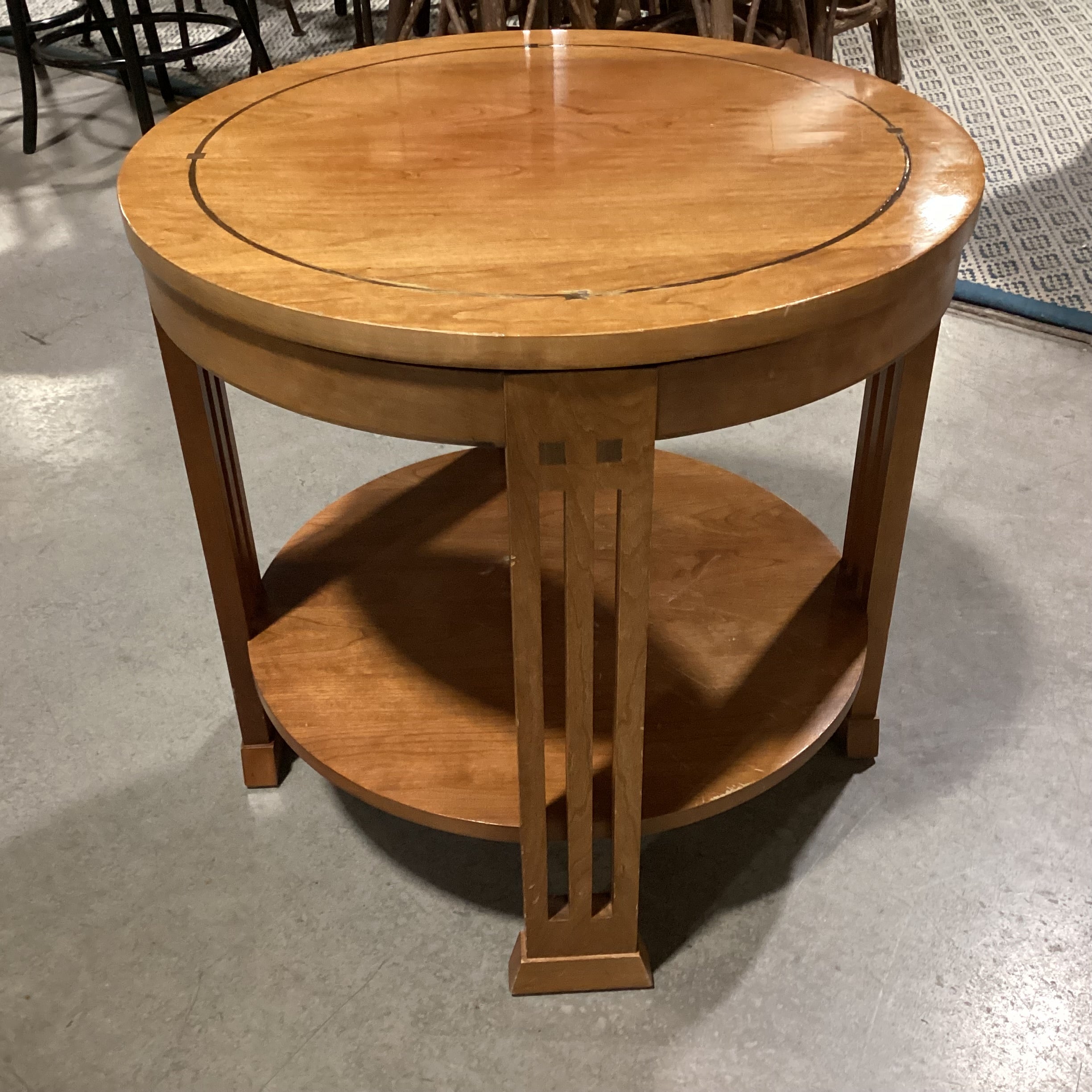 Stickley Round Finished Wood with Inlay Arts & Crafts Style Accent Table 25" Diameter x 24"