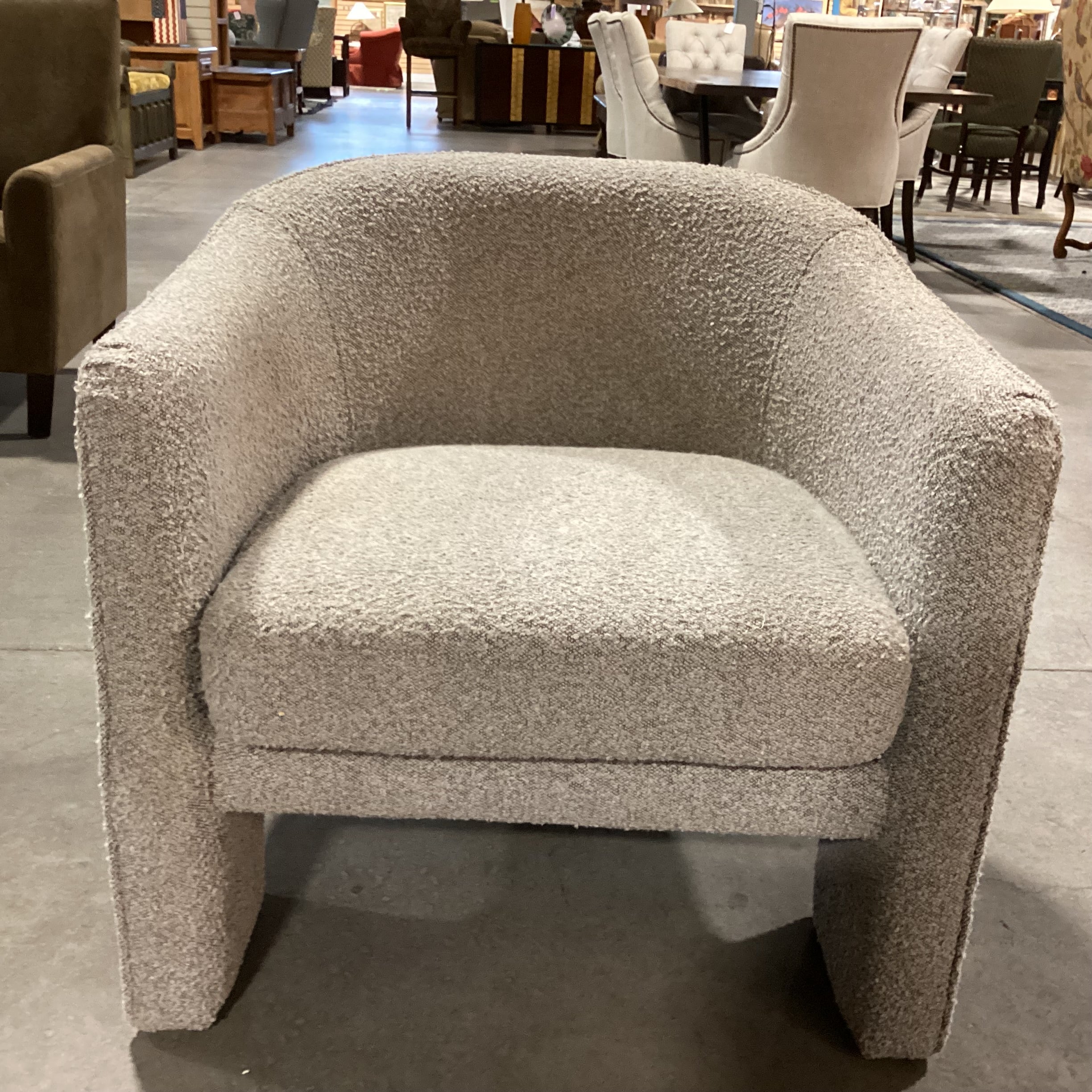 Safavieh Couture Lordyn Modern Grey Boucle Chair 30"x 28"x 30"