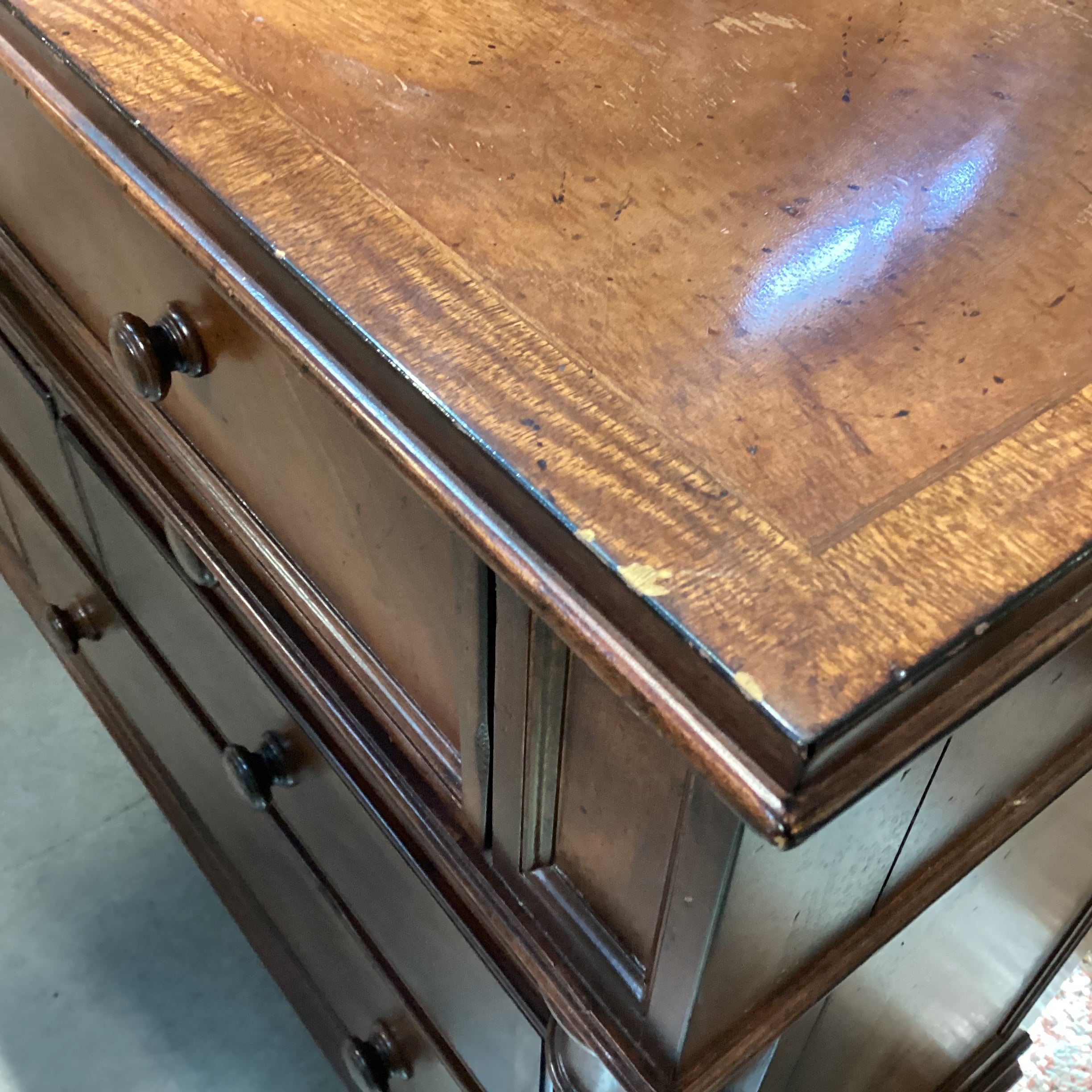 Jackson Carter Furniture Dark Finish Carved Column Detail 10 Drawer Dresser 69.5"x 20"x 40"