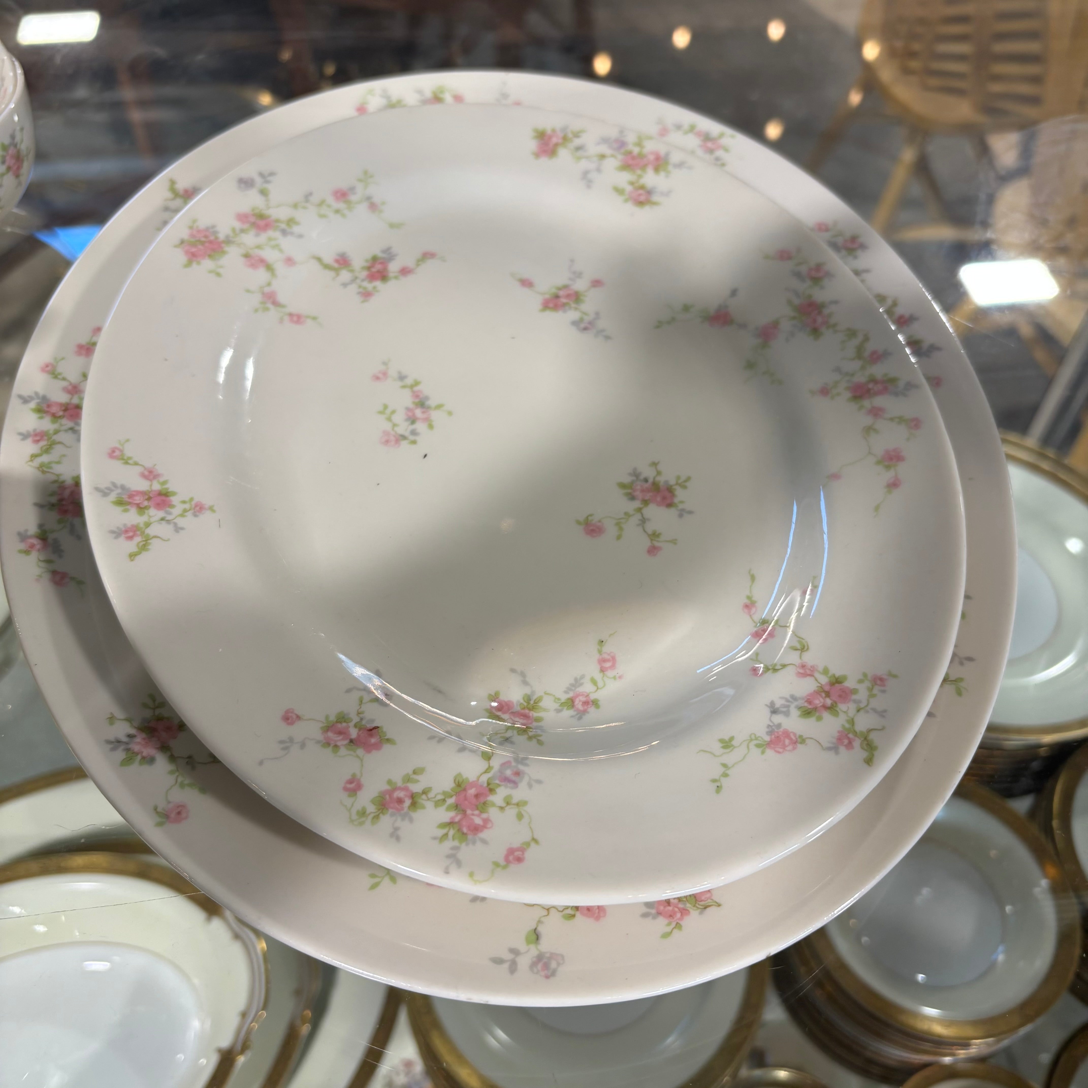 Set of 48 Pieces Haviland "Pink Spray" China Dinnerware