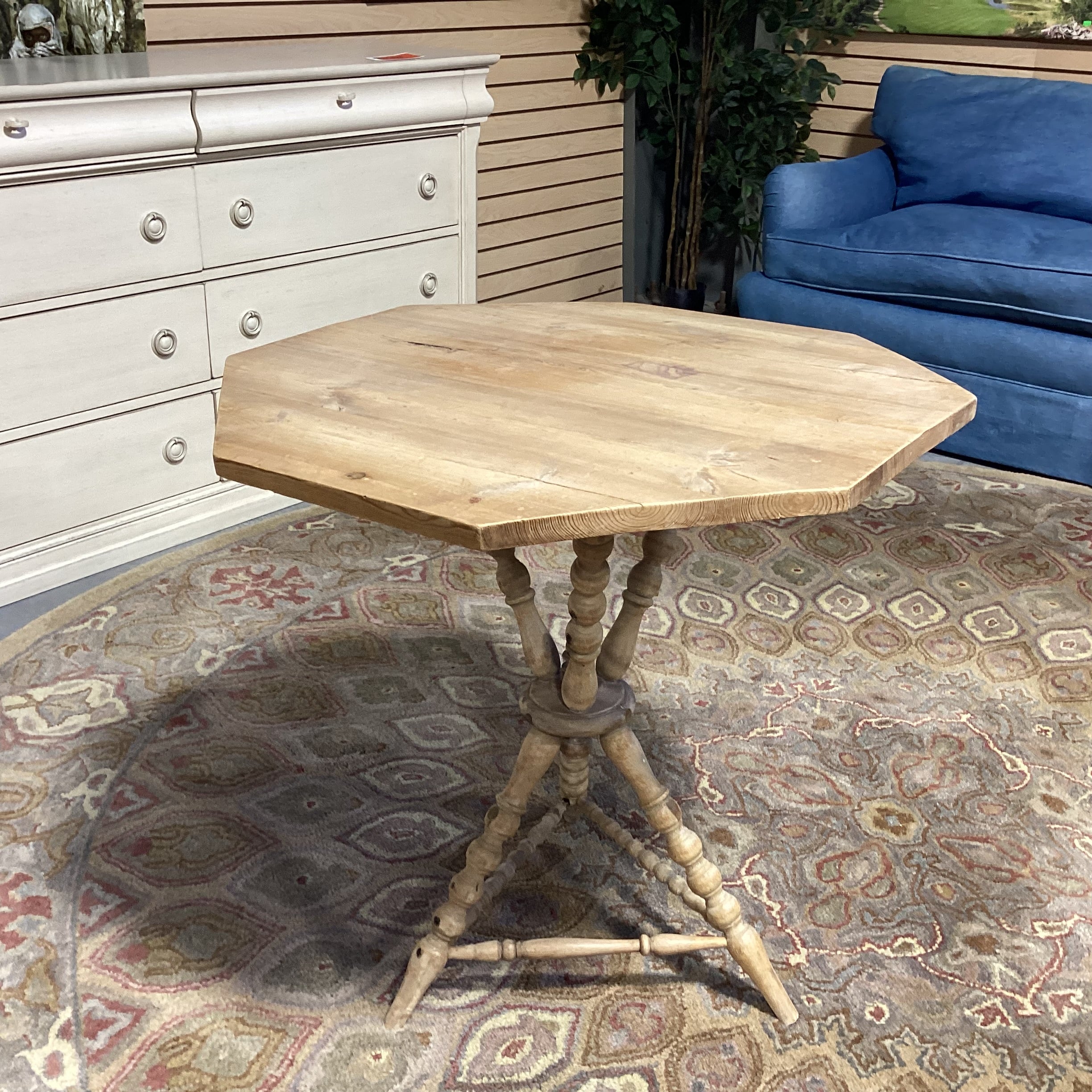 Antique Natural Pine Spindle Carved Tri Leg Octagon Top Accent Table 28.5"x 28.5"x 29.5"