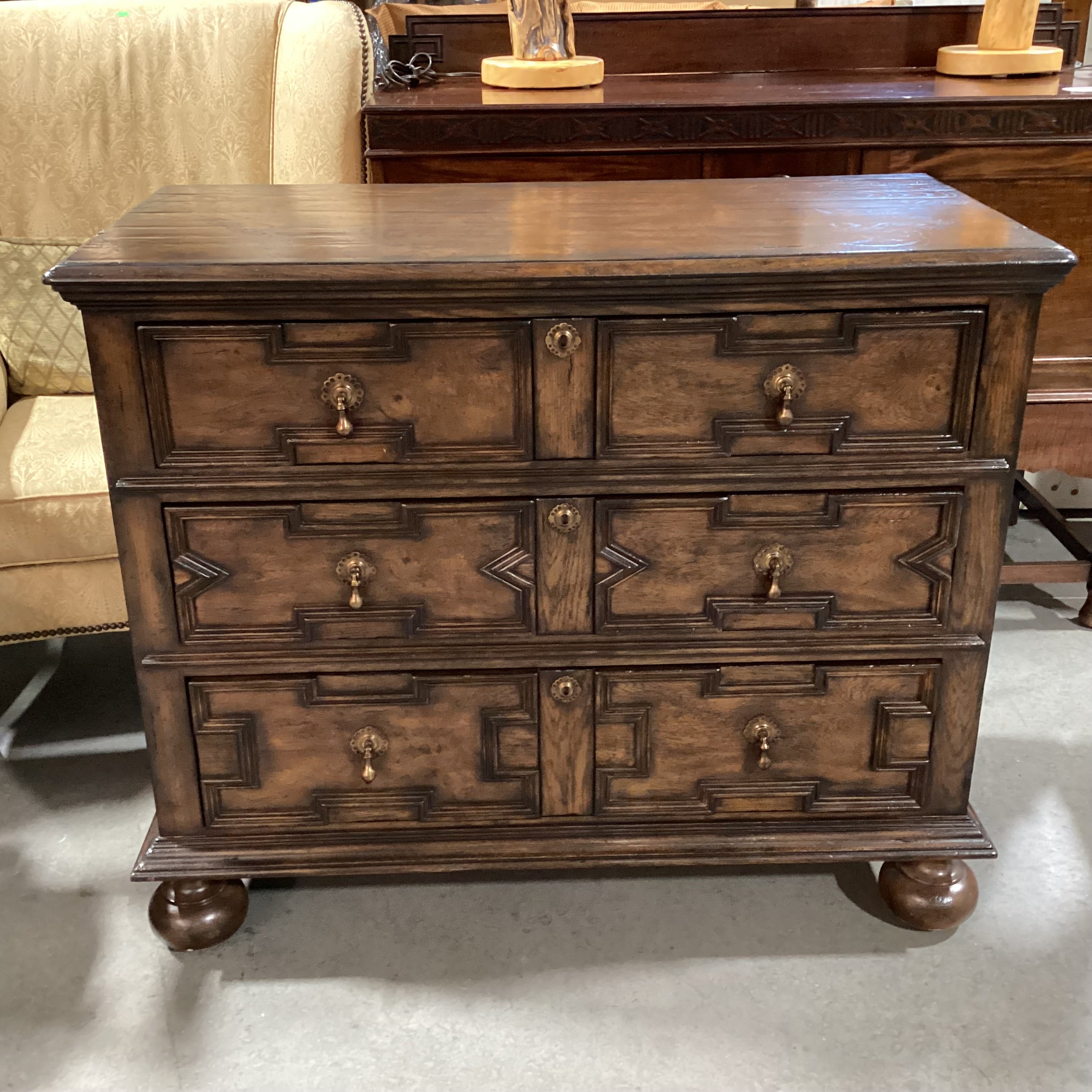 Dark Finish Solid Wood Carved Molding & Ball Feet Detail Brass Teardrop Pulls Keyhole Accent 3 Drawer Chest 43"x 20.5"x 36"