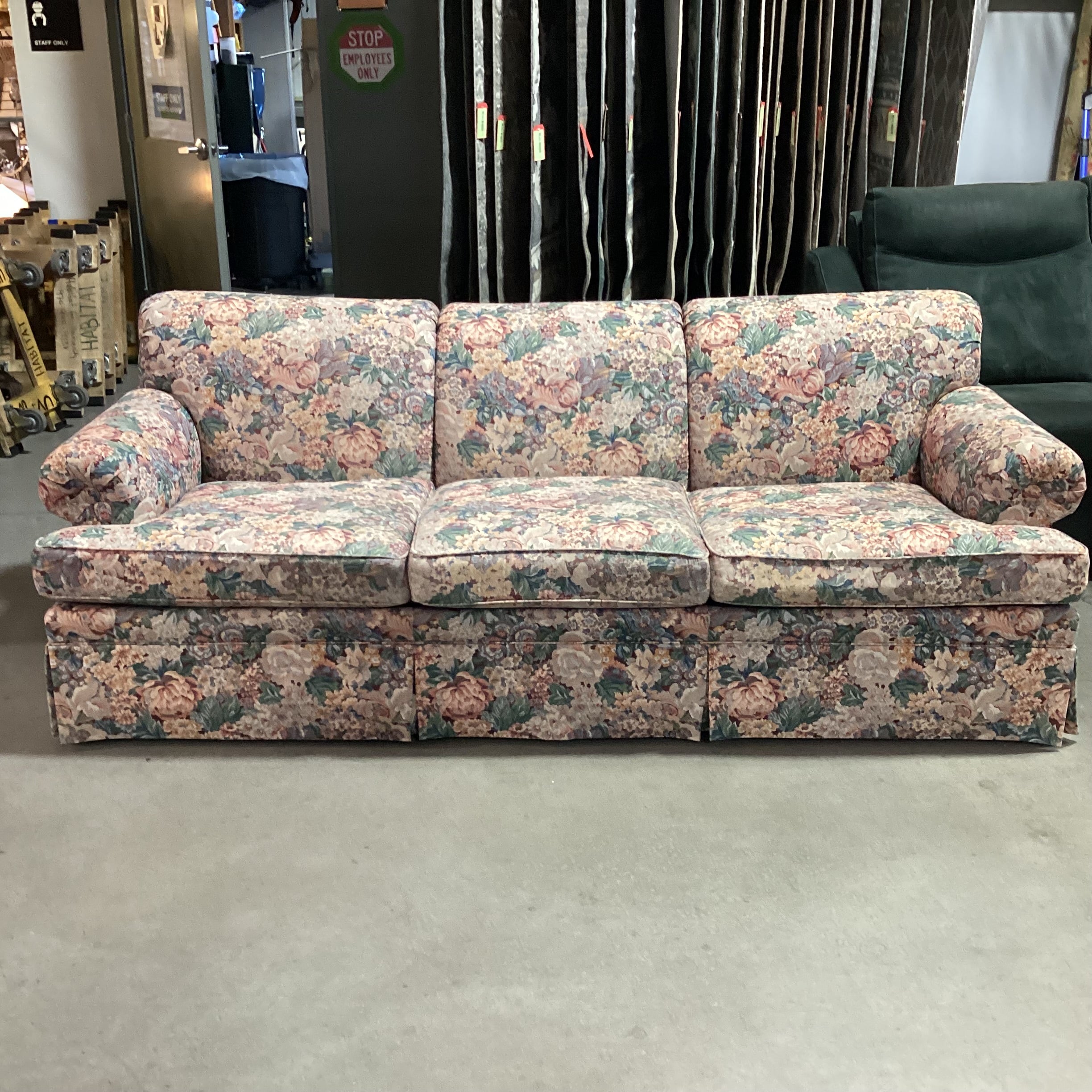 Ethan Allen Burgundy Green Cream Floral Sofa 90"x 38"x 33"