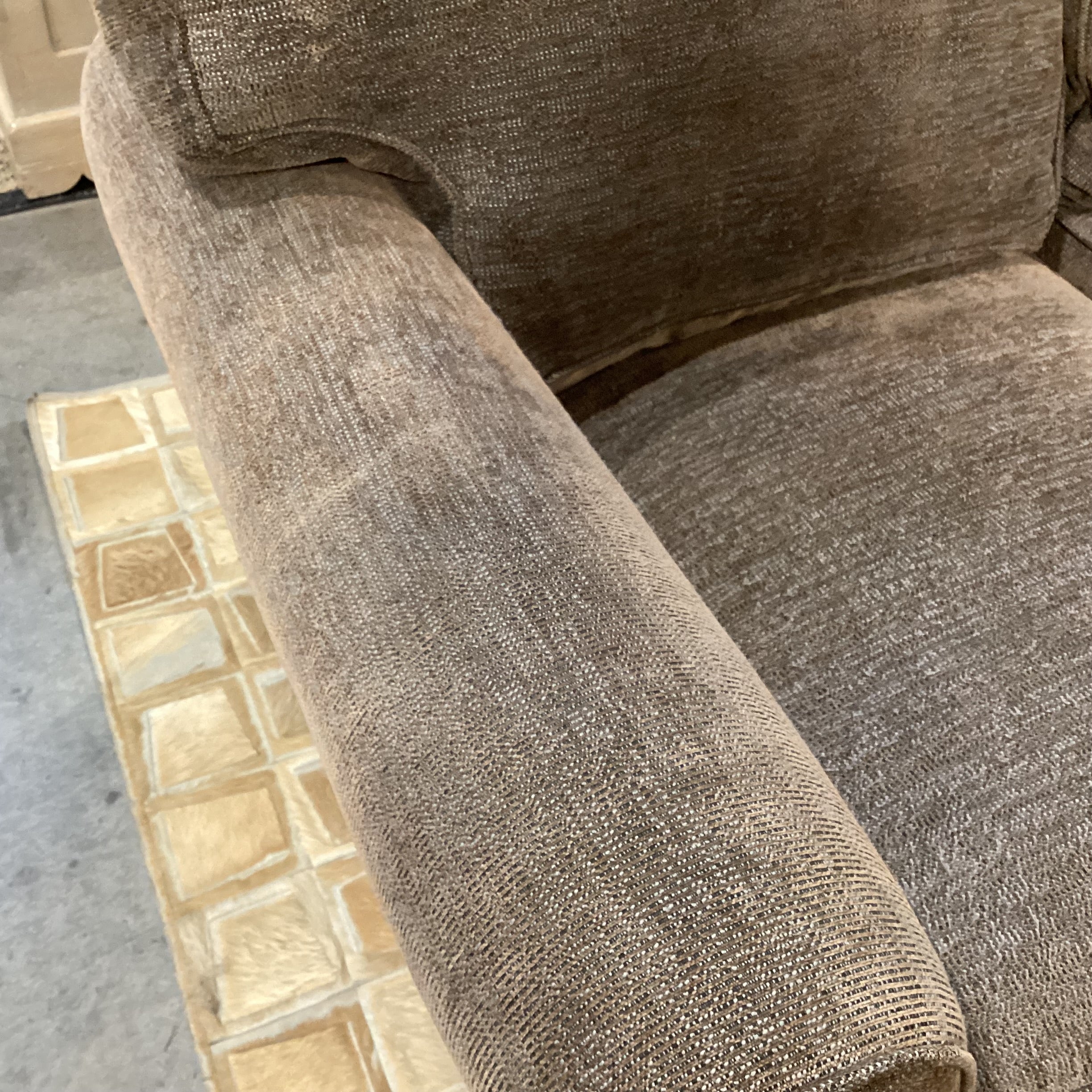 Rowe Furniture Taupe Grey Brown Woven Down Mix 2 Piece Sectional  118"x 92"x 42"x 32"