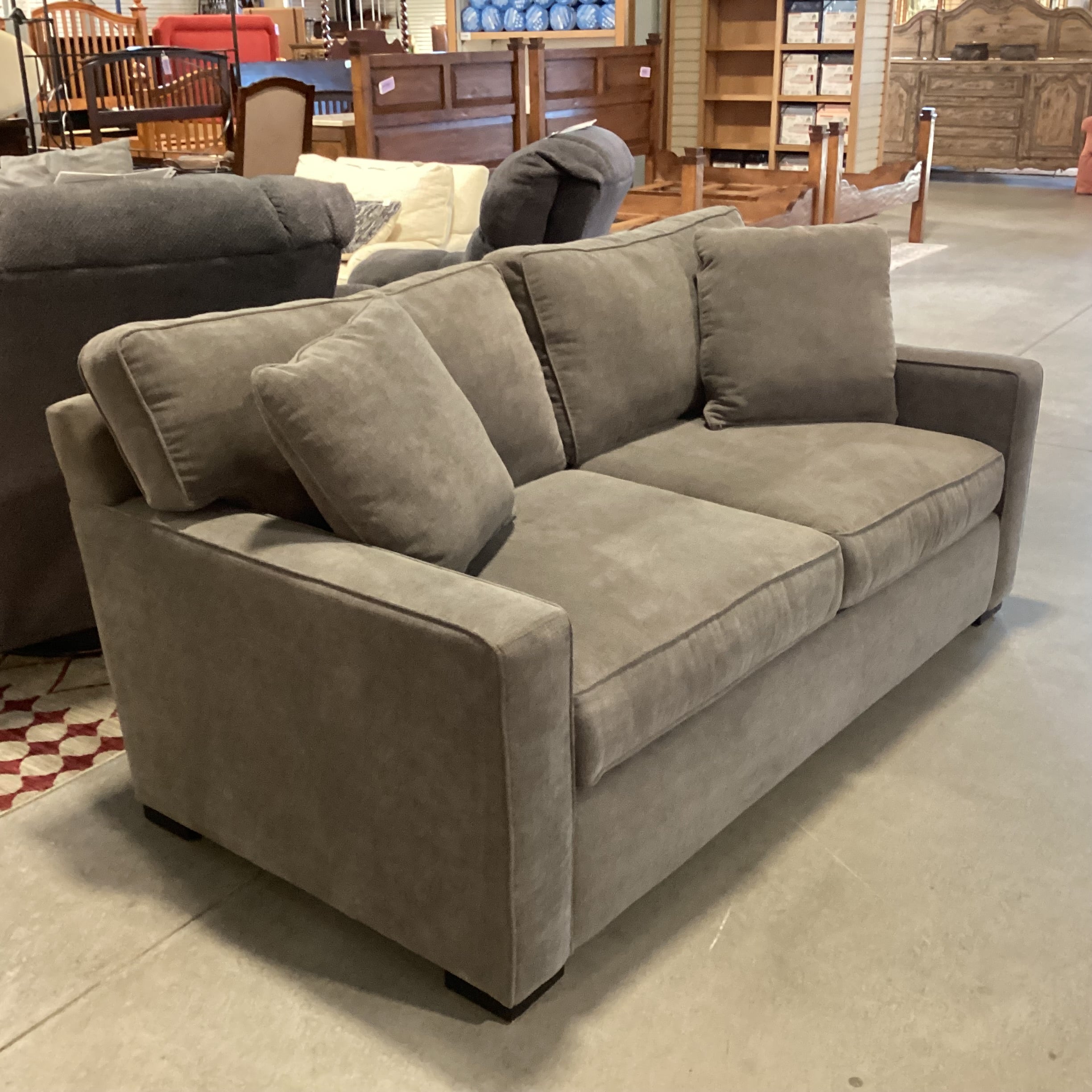 Room & Board Grey Woven Full Sleeper Sofa 75"x 39"x 31"