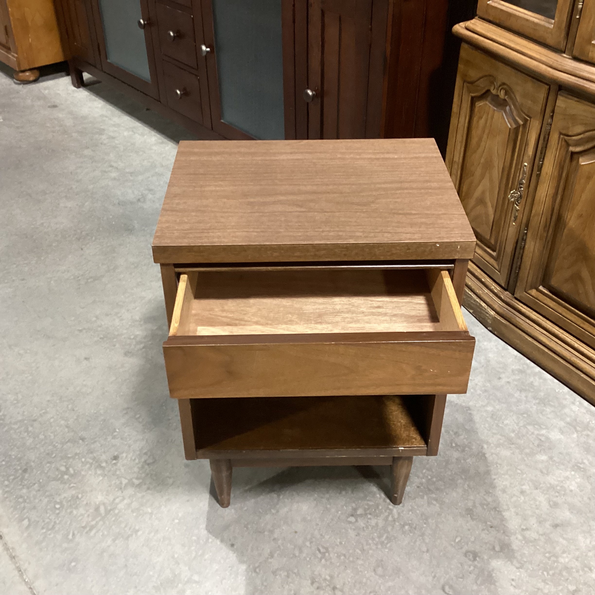 Mid Century Walnut & Veneer 1 Drawer Nightstand 18"x 14"x 24"