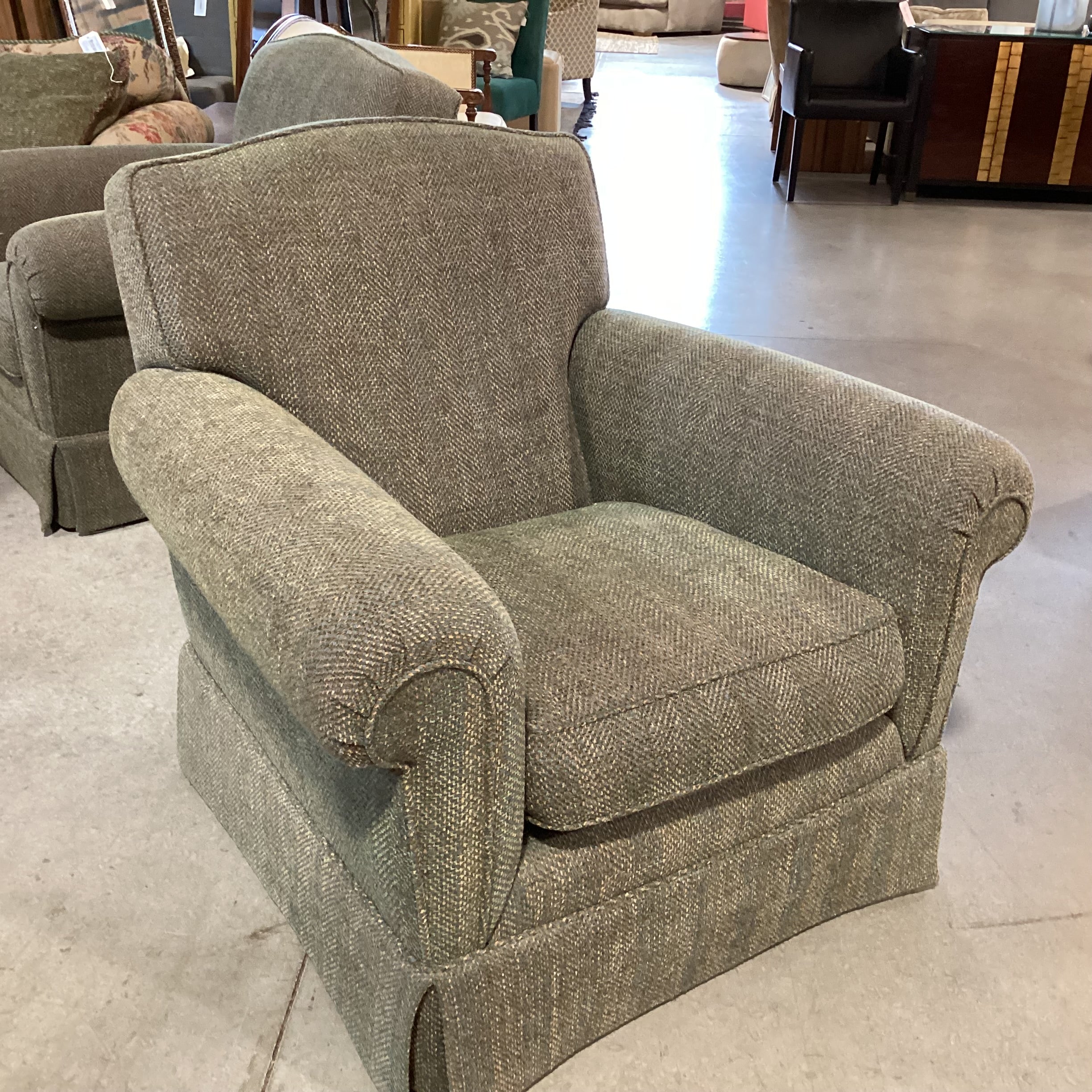 D Langston Green Woven Roll Arm with Tailored Skirt Chair 39"x 42"x 35"