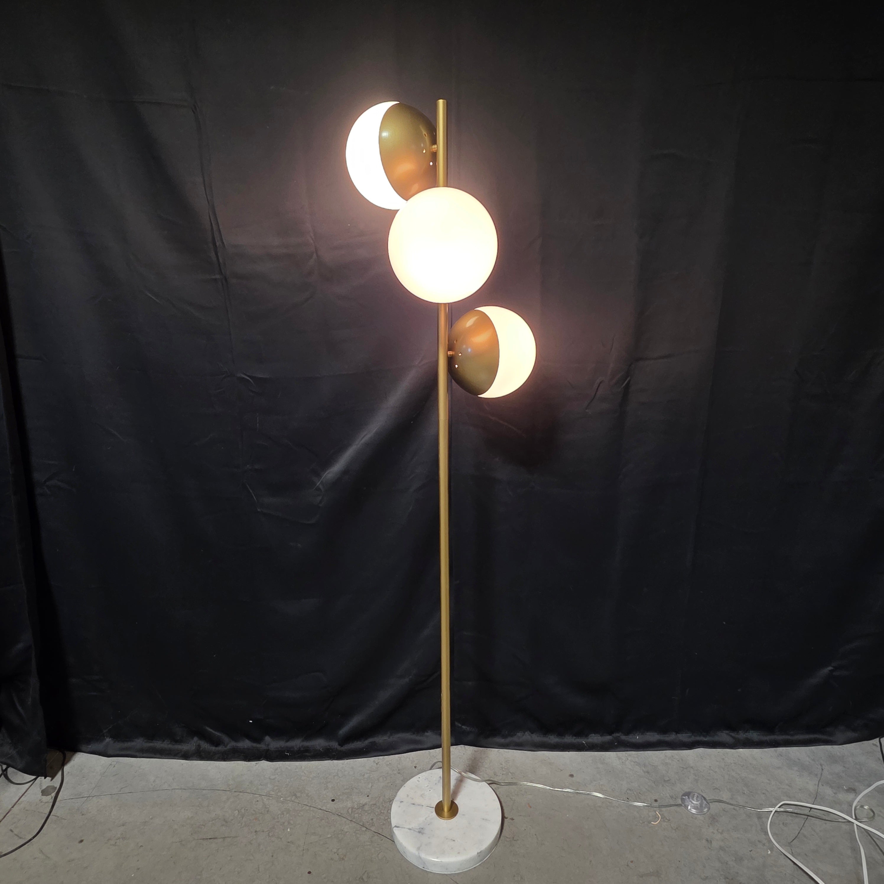 Living District Eclipse 3-Light B rass Frosted White Floor Lamp with Marble Base 16"x16"x65"