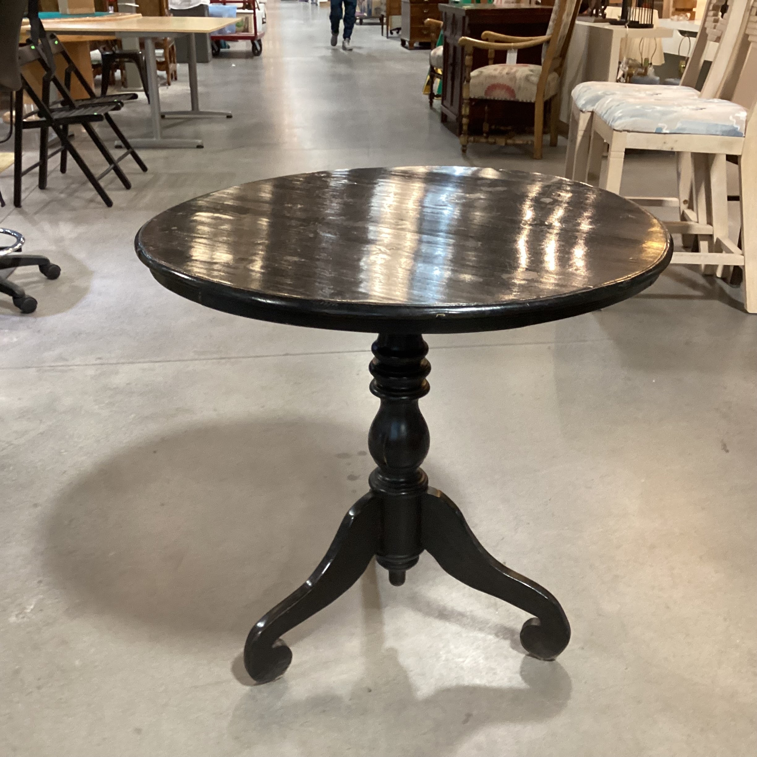 Round Black Finished Wood with Pedestal Accent Table 30"x Diameter x 30"